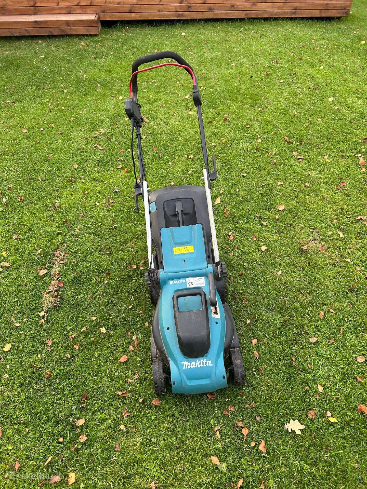 Makita Elm3320 elektrinė vejapjovė