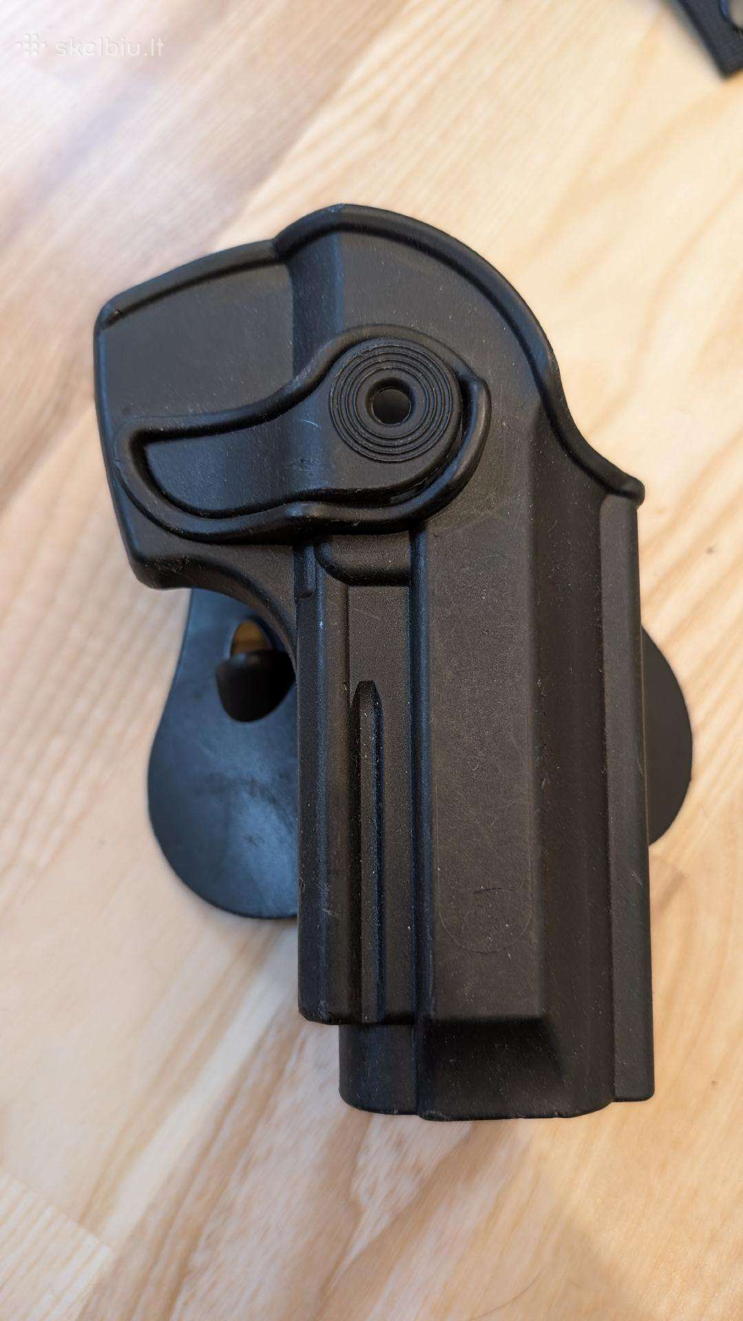 Ivairus pouchai ir airsoft smulkmenos