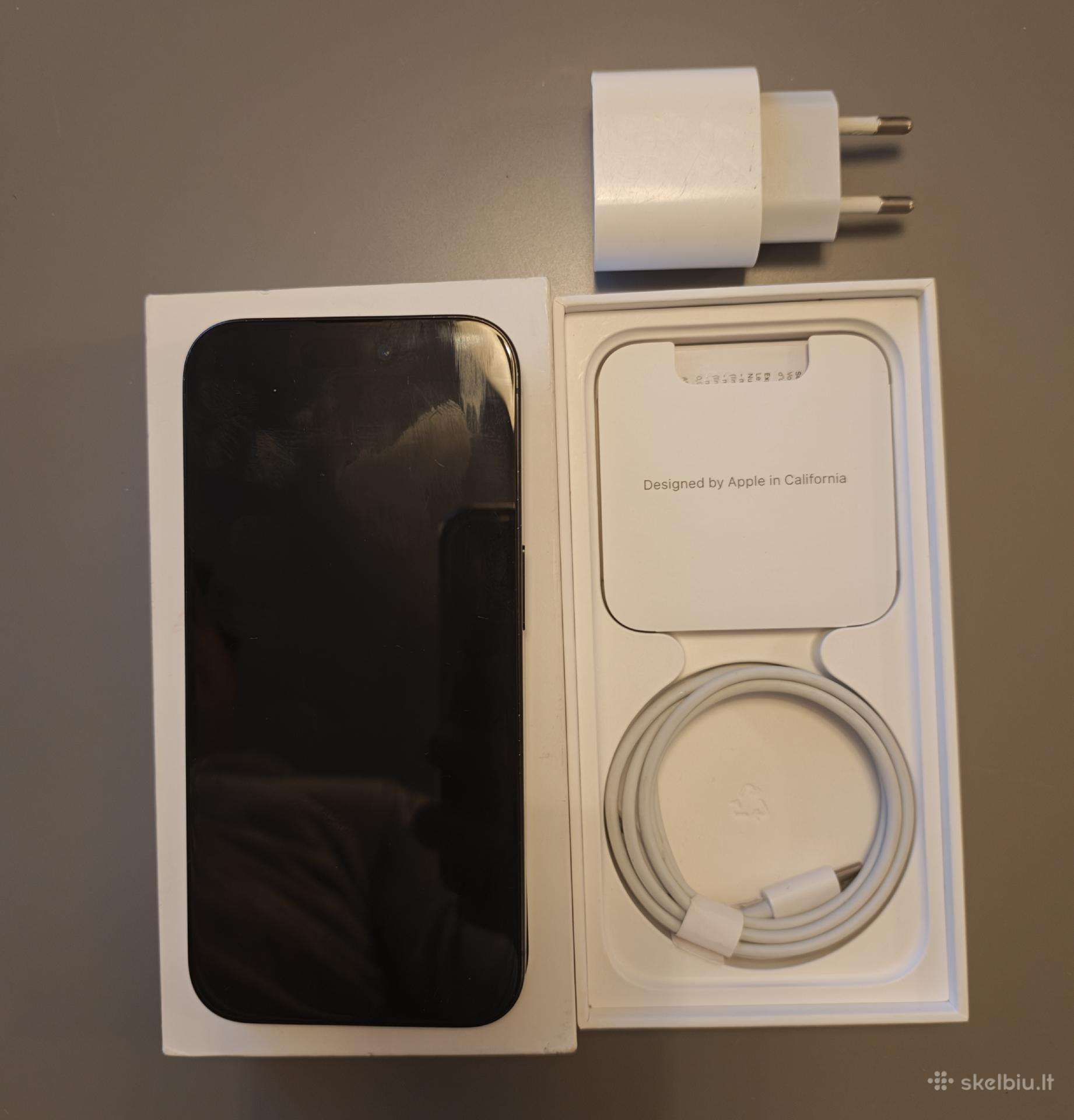 iPhone 15 pro 256gb 100% baterija