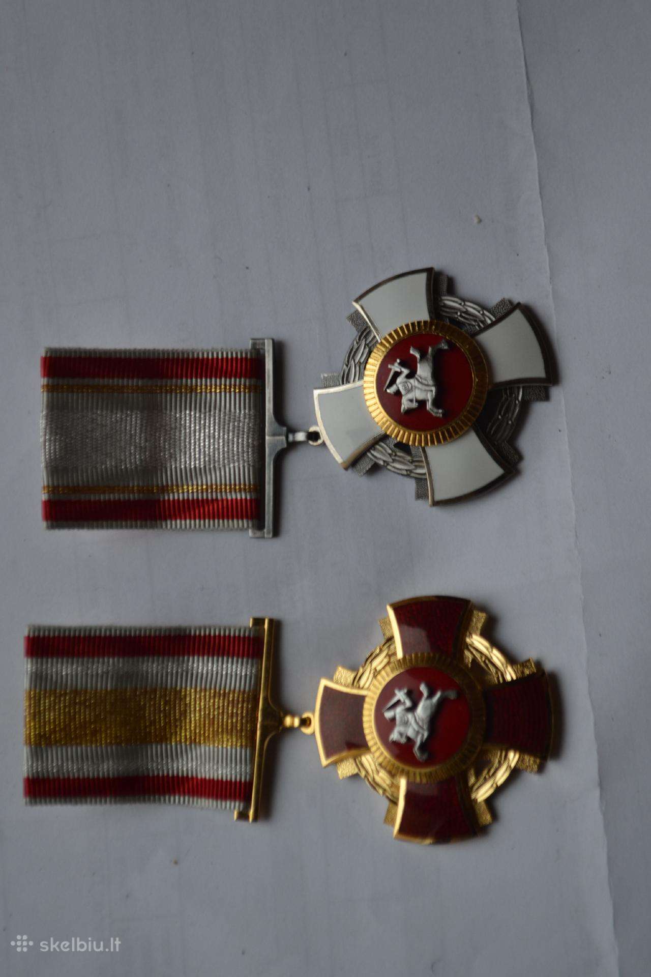 Uz nuopelnus diplomatijai