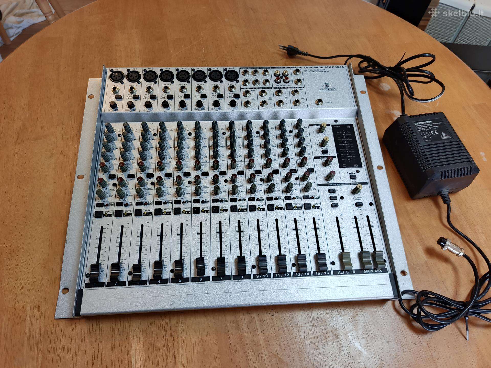 Mikserinis pultas Behringer mx 2004 a