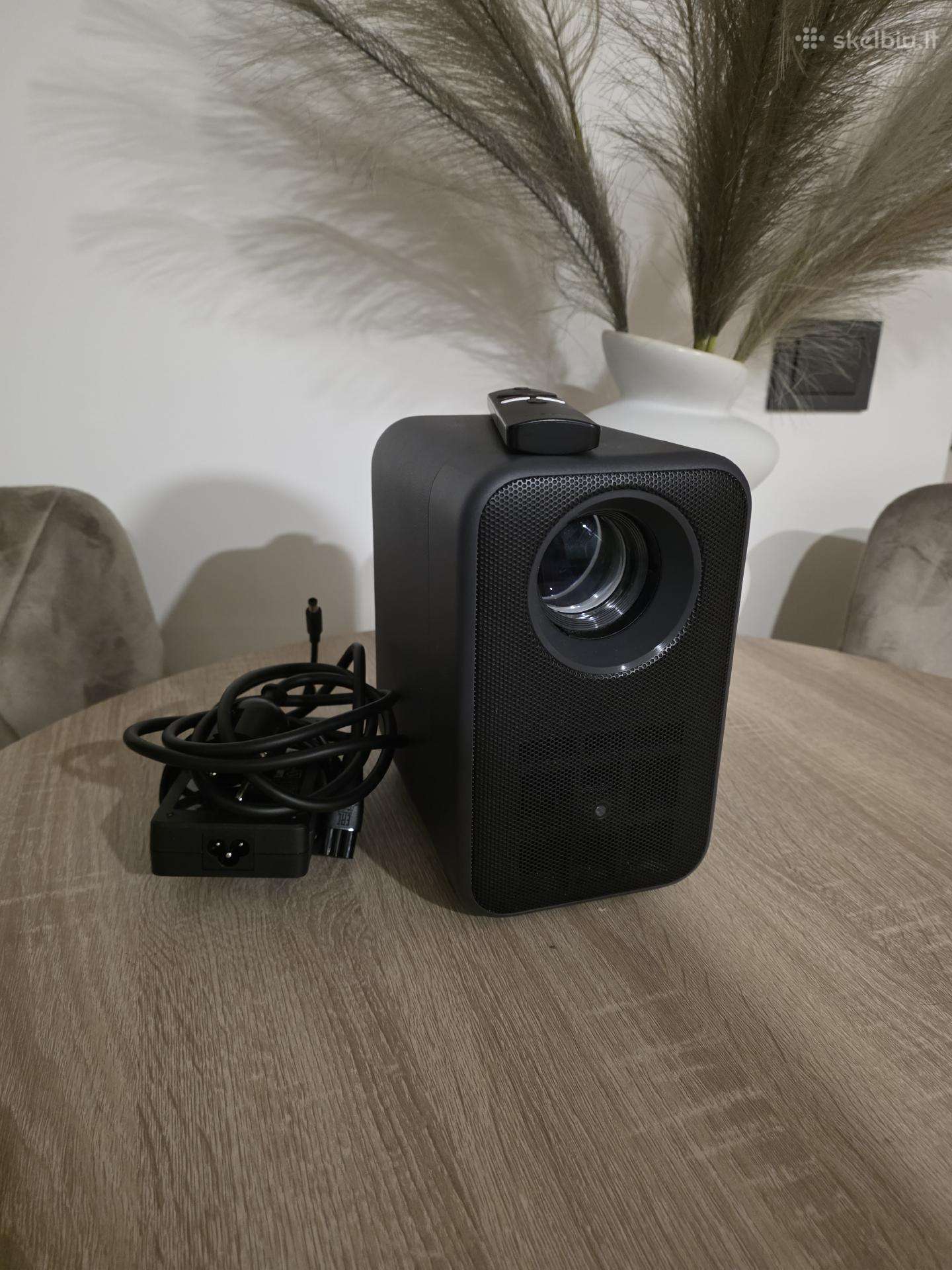 Xiaomi L1 Pro projektorius