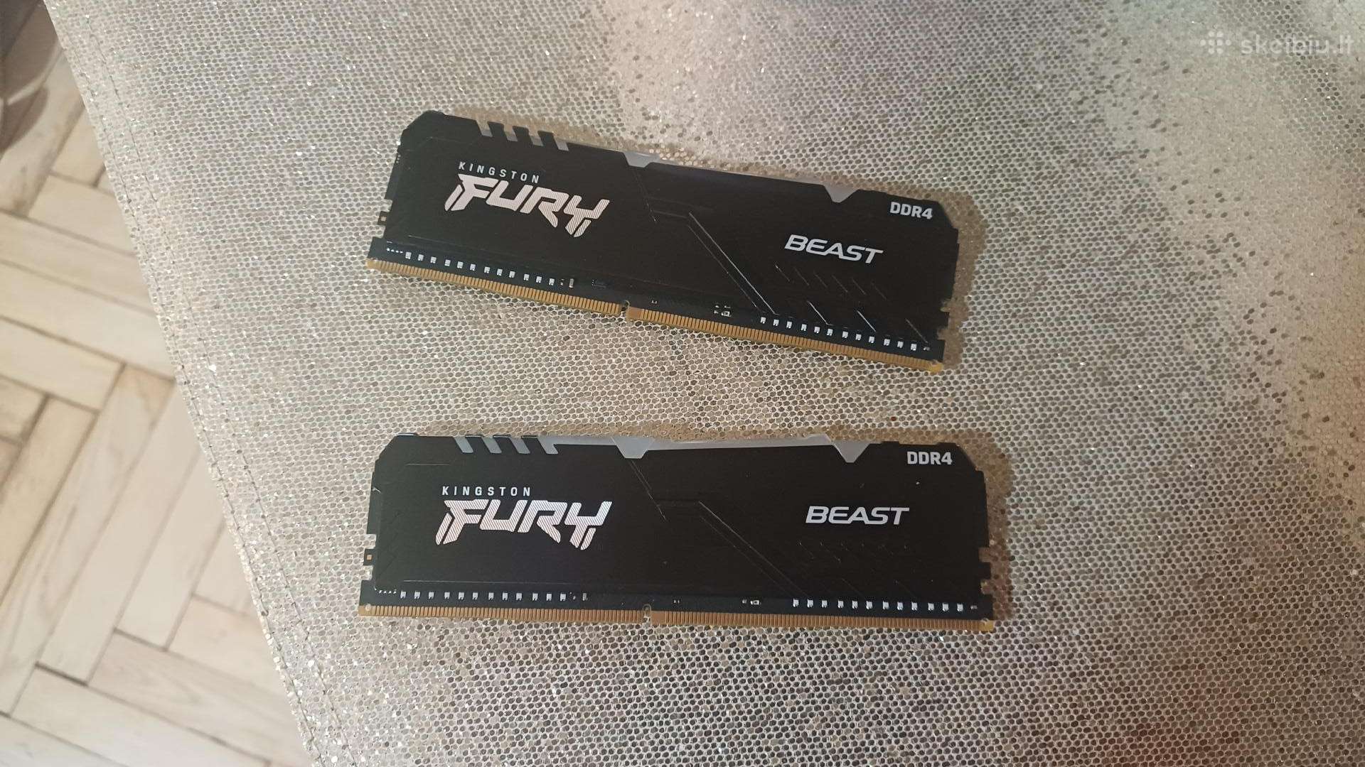 Kingston Fury Beast 16gb naudota