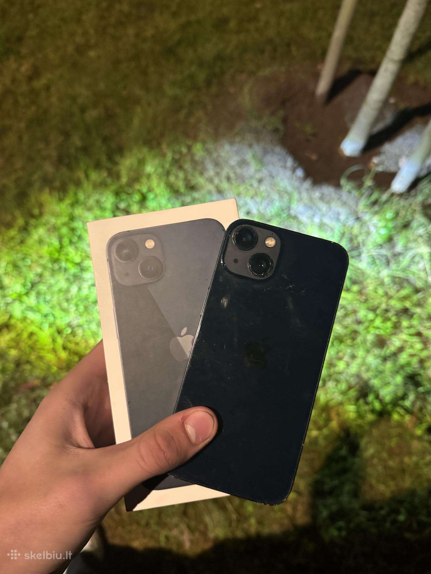 iPhone 13
