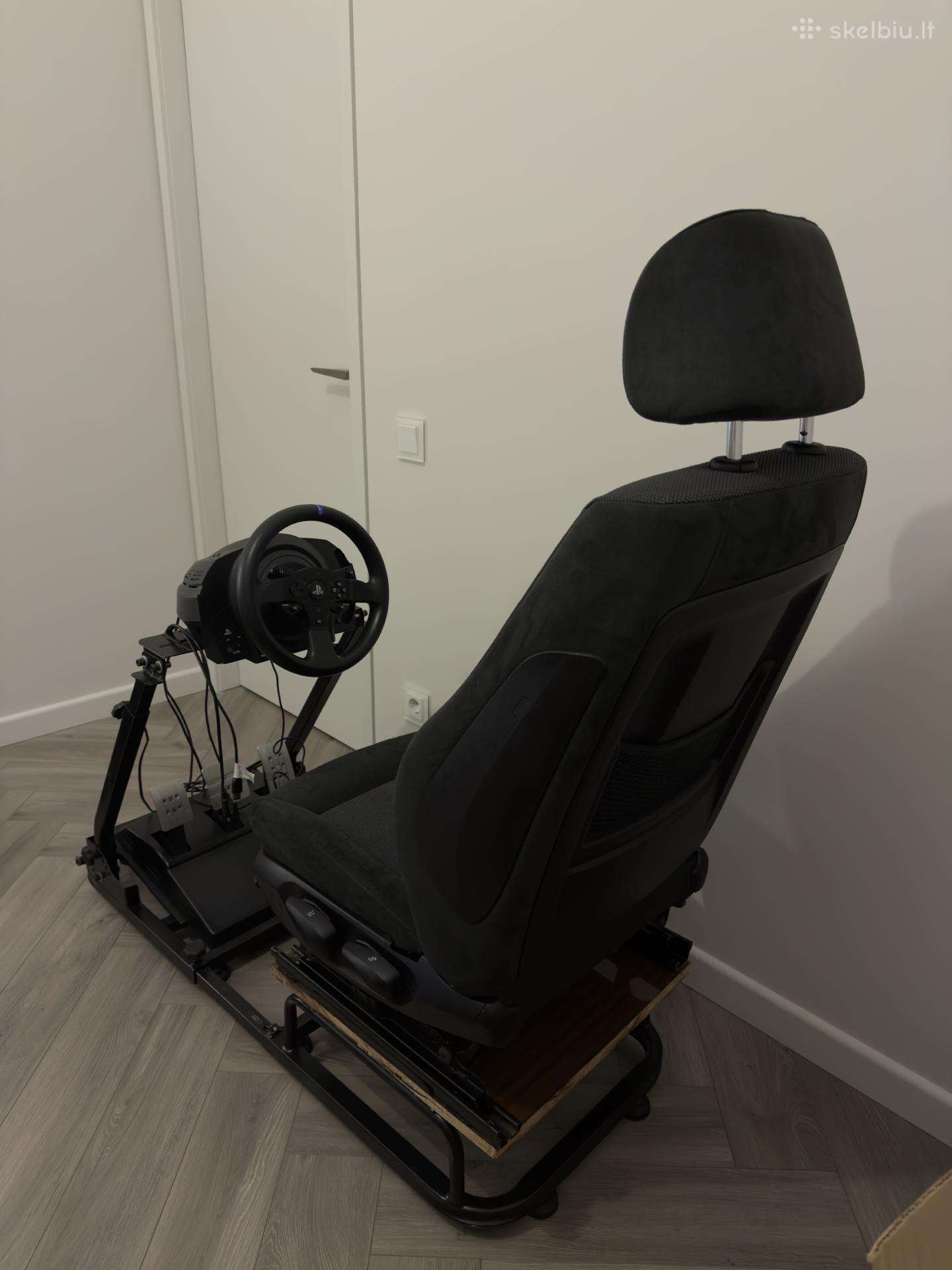Pilnas simrigas, thrustmaster t300 su cockpitu