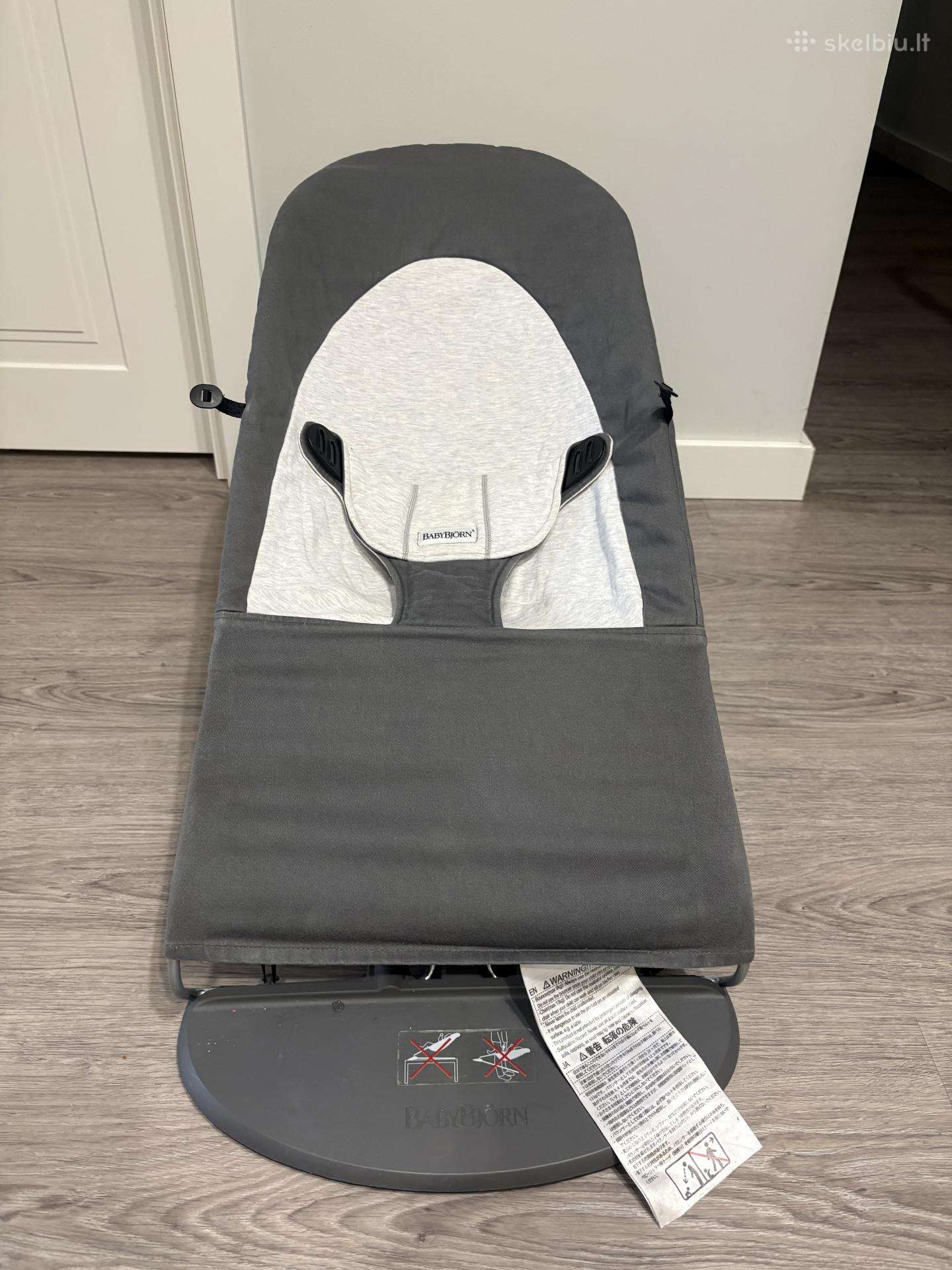 Babybjorn su dviem uzvalkaliukais
