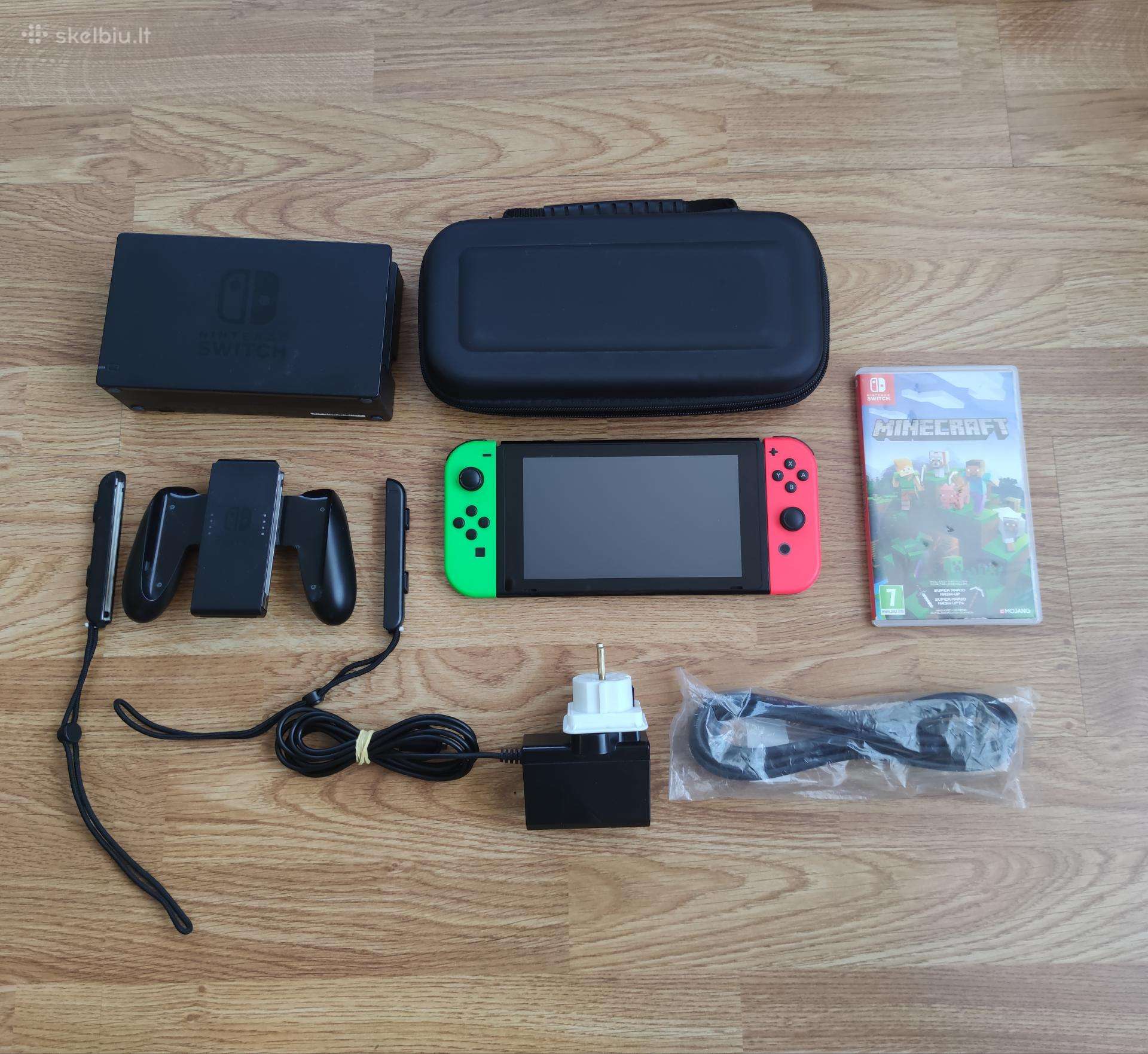 Nintendo Switch V2 32gb + Minecraft + dėklas