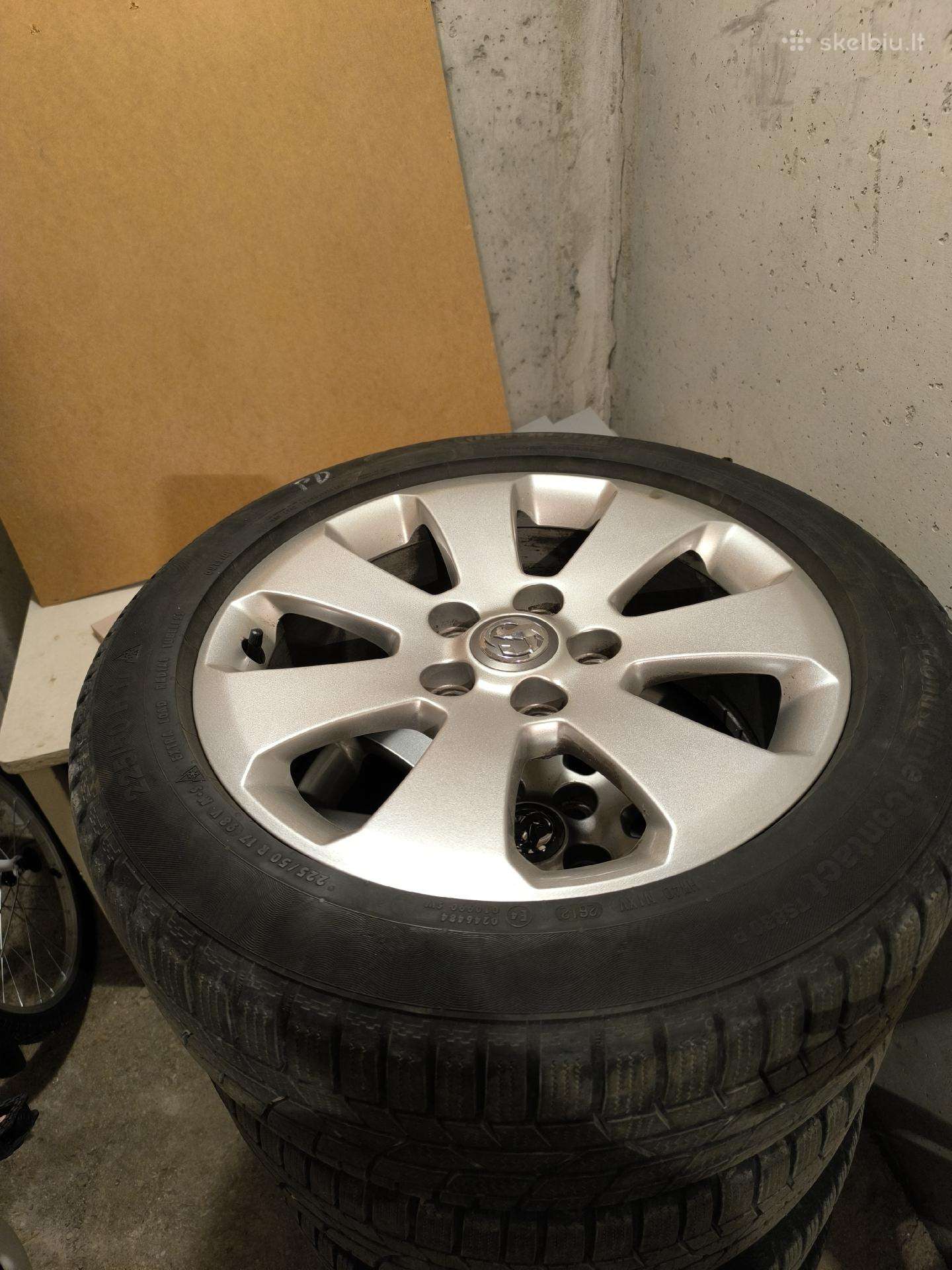Ratai buvo ant Opel insignia žieminiai r17
