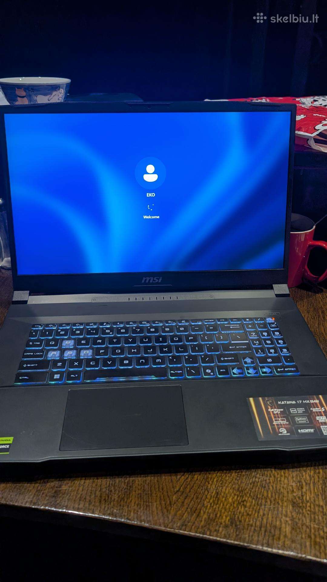 Keičiu Msi Katana į Asus Zenbook Pro duo