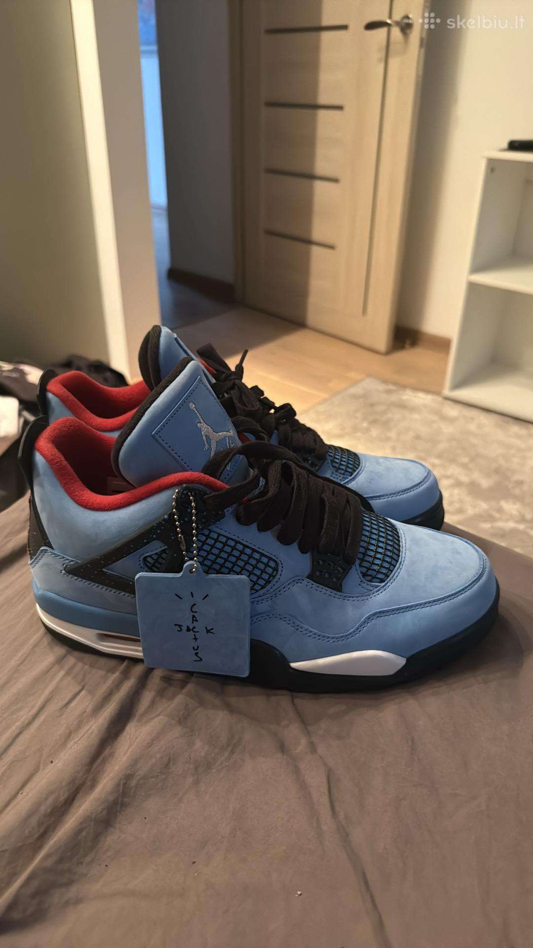 Jordan 4 44,5 bet tinka ir 43/44