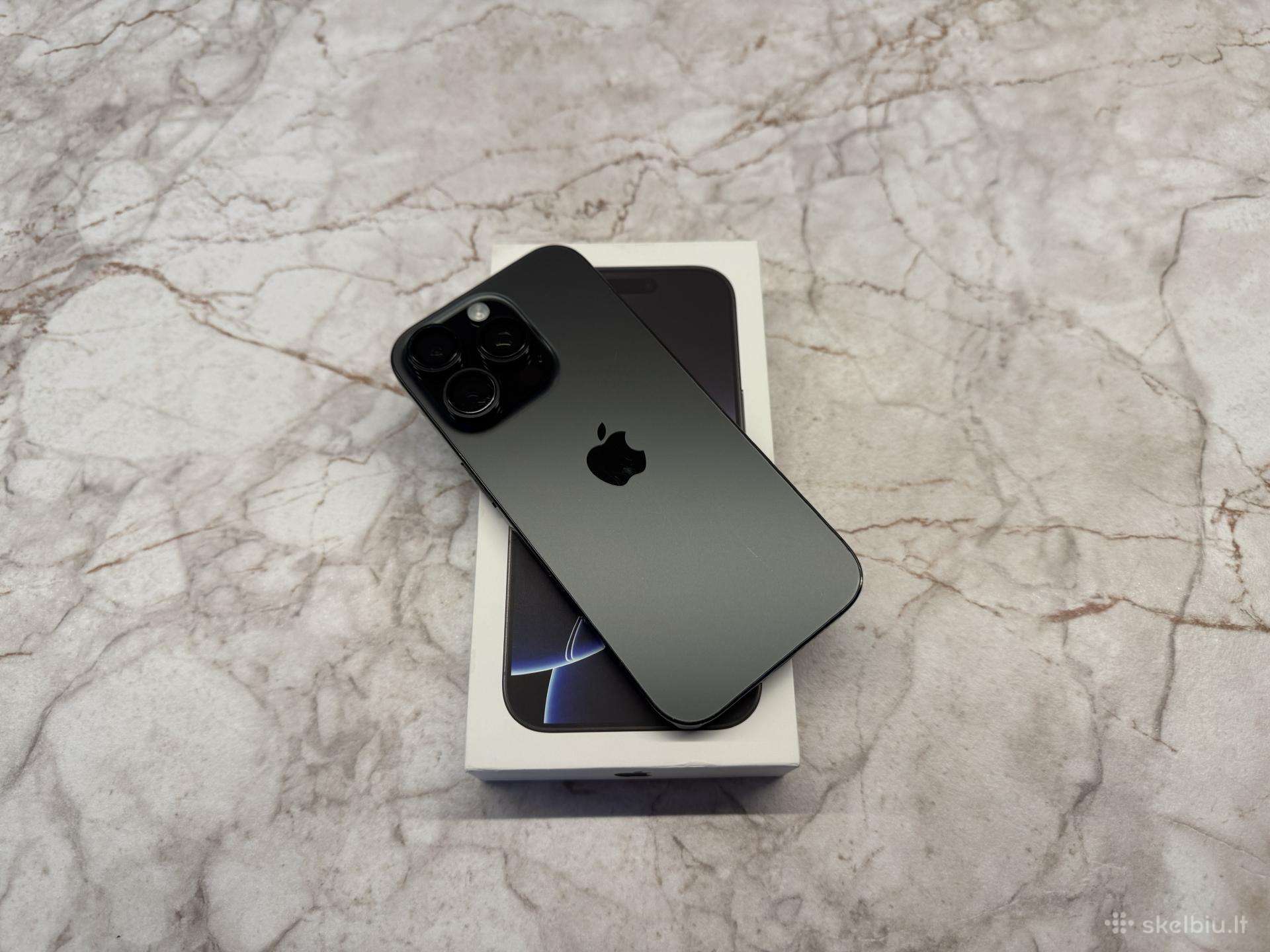 iPhone 16 Pro