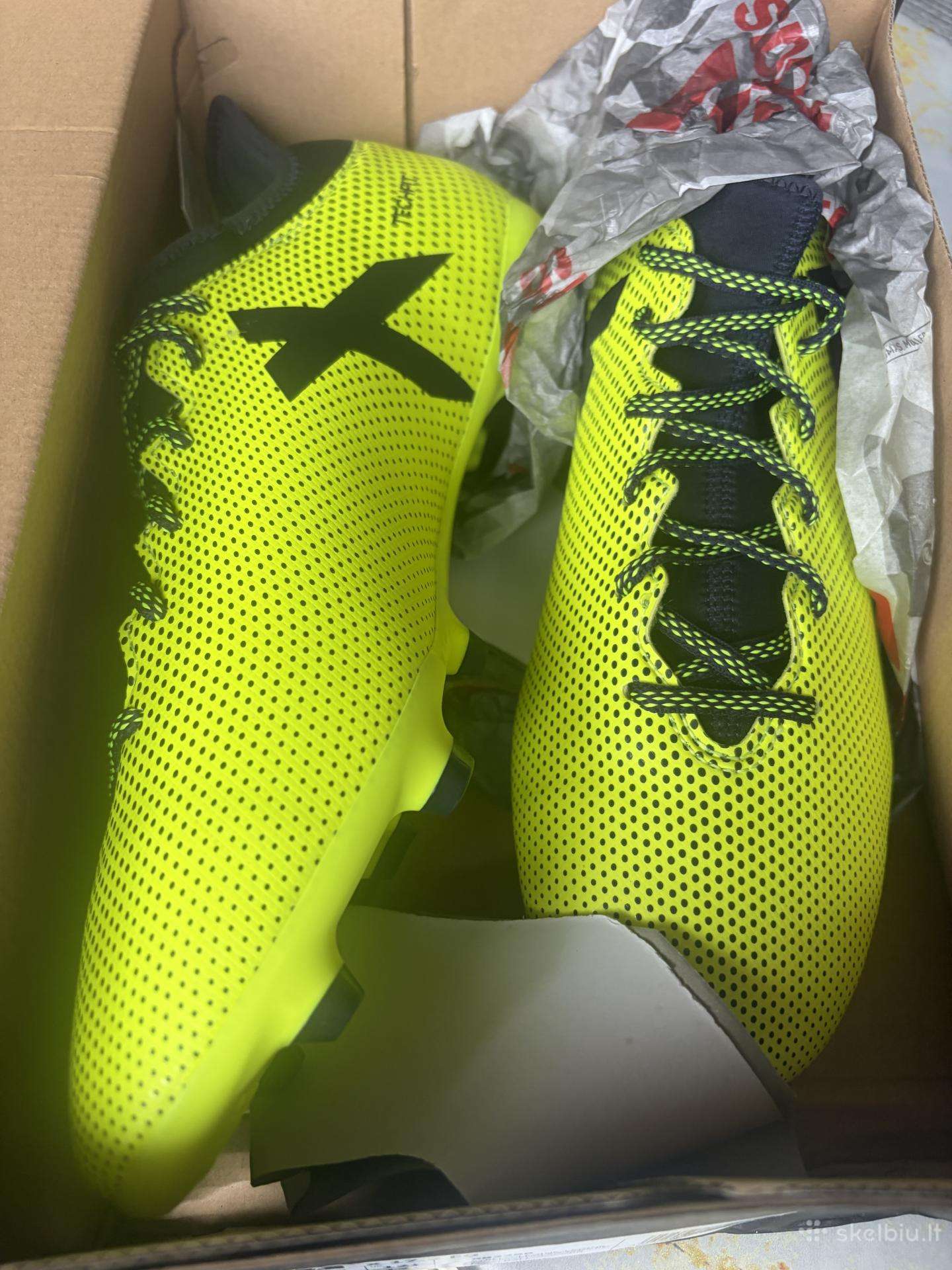 Futbolo bateliai adidas X 17.3 Fg (Dydis 48)