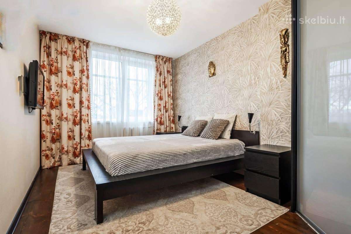 Erdvus 3 Kambarių Butas Klaipėdos Senamiestyje
