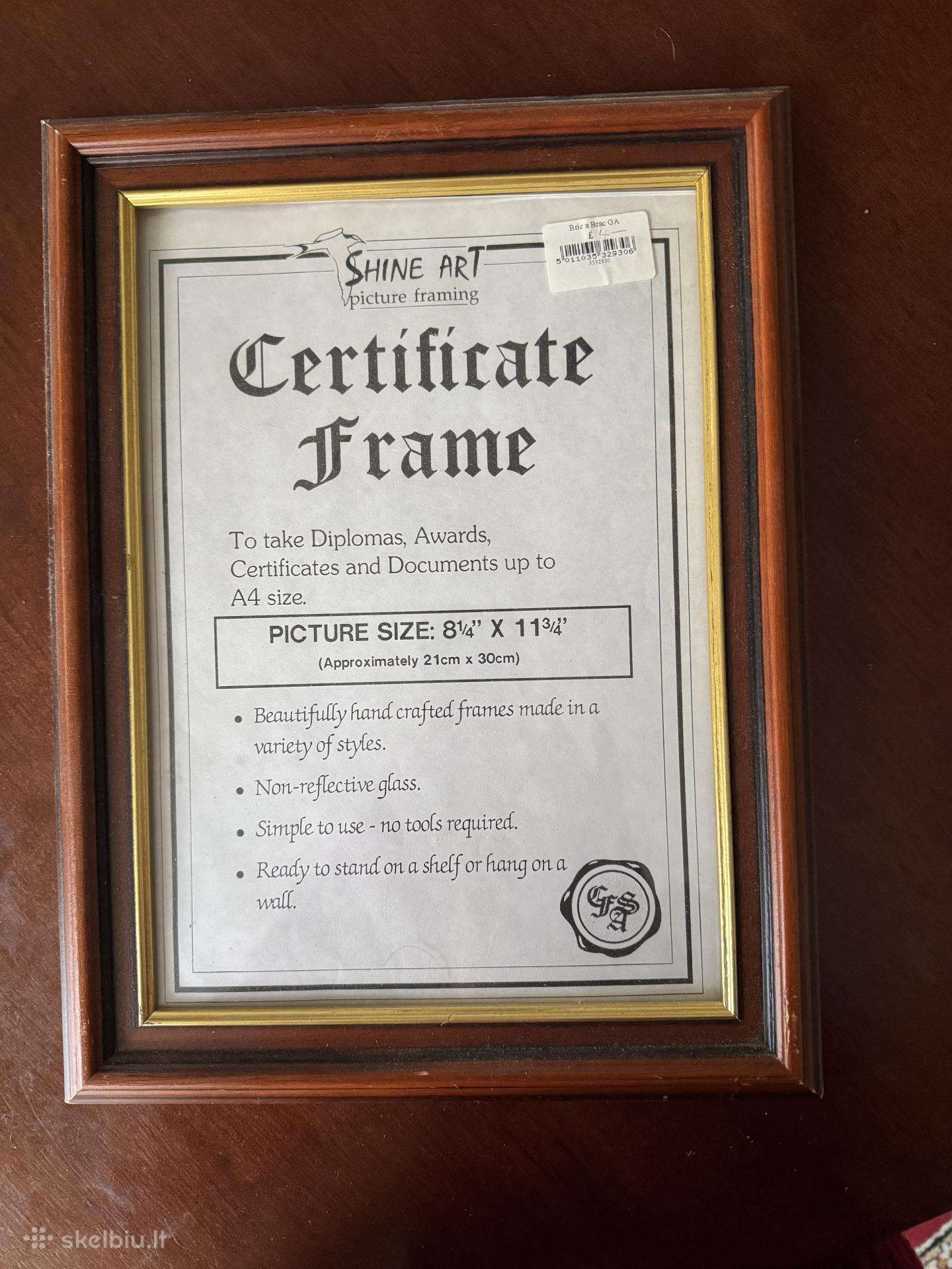 Naujas rėmelis diplomui, sertifikatui