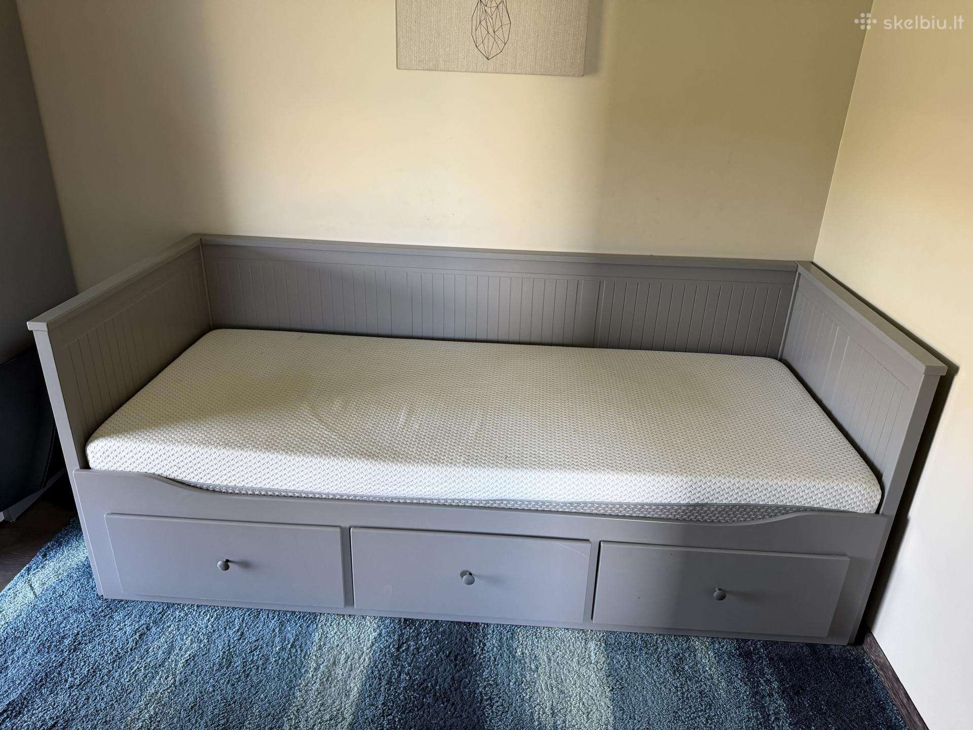 Ikea lova su čiužiniu