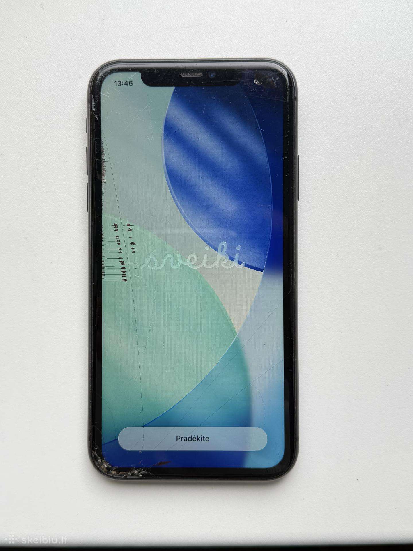 iPhone 11
