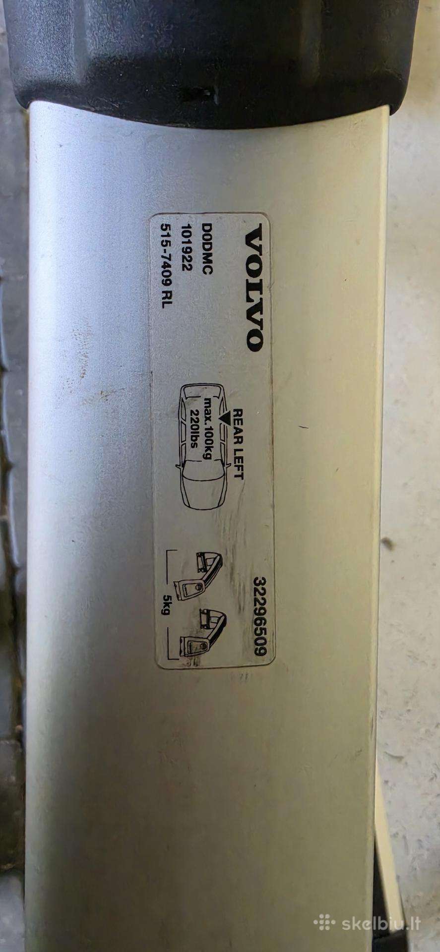 Volvo S90 stogo skersiniai