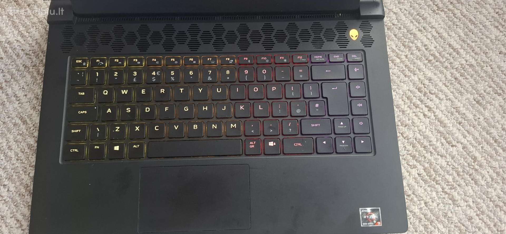 Dell Alienware M15 R5 R9/ryzen 3070