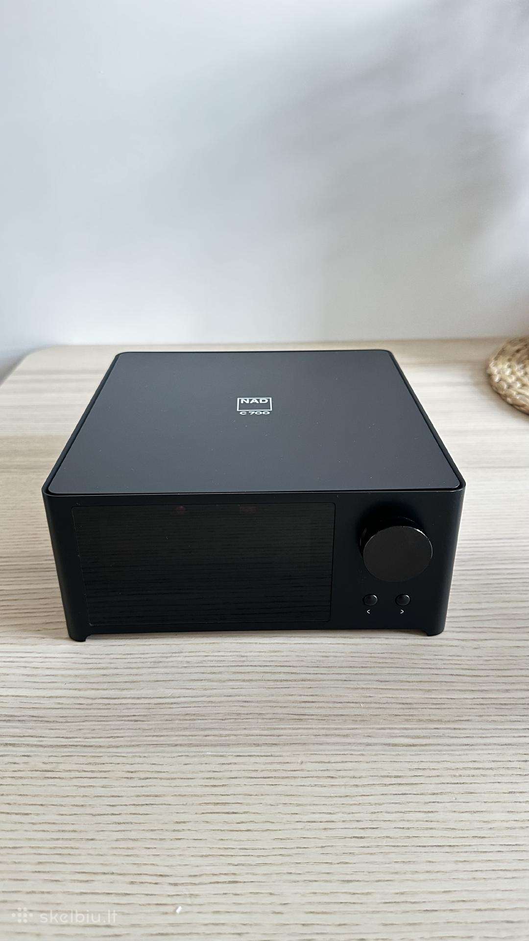 Nad C700 + Bluesound Rc1