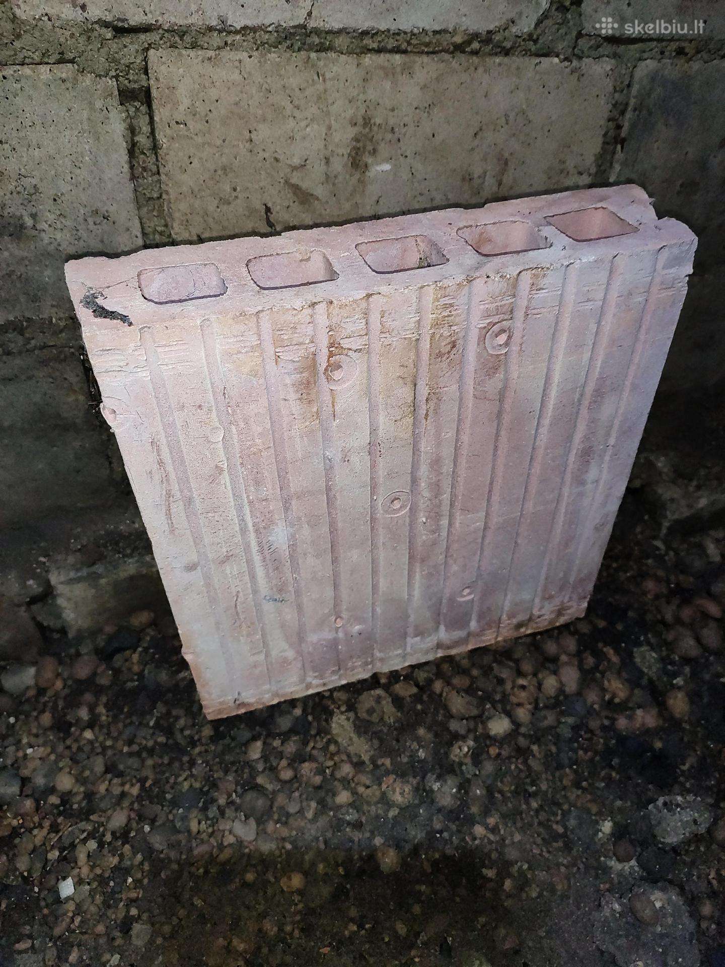 Kokliai, plytos, stiklai