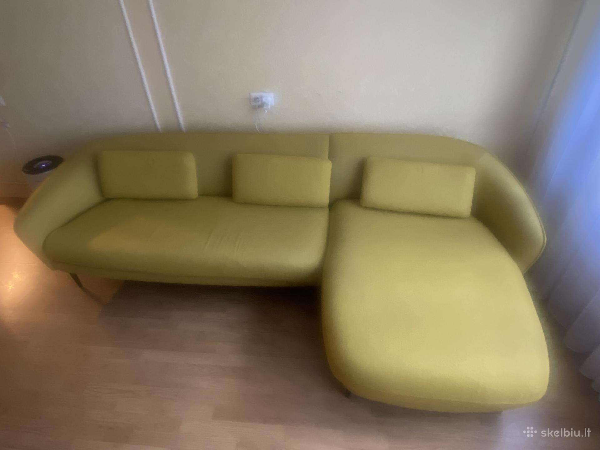 Naudota kampinė sofa