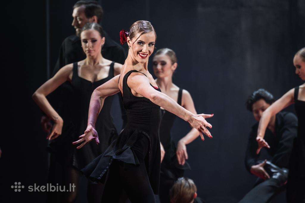 Šokio spektaklis Karmen_ (Kauno muzikinis teatras)