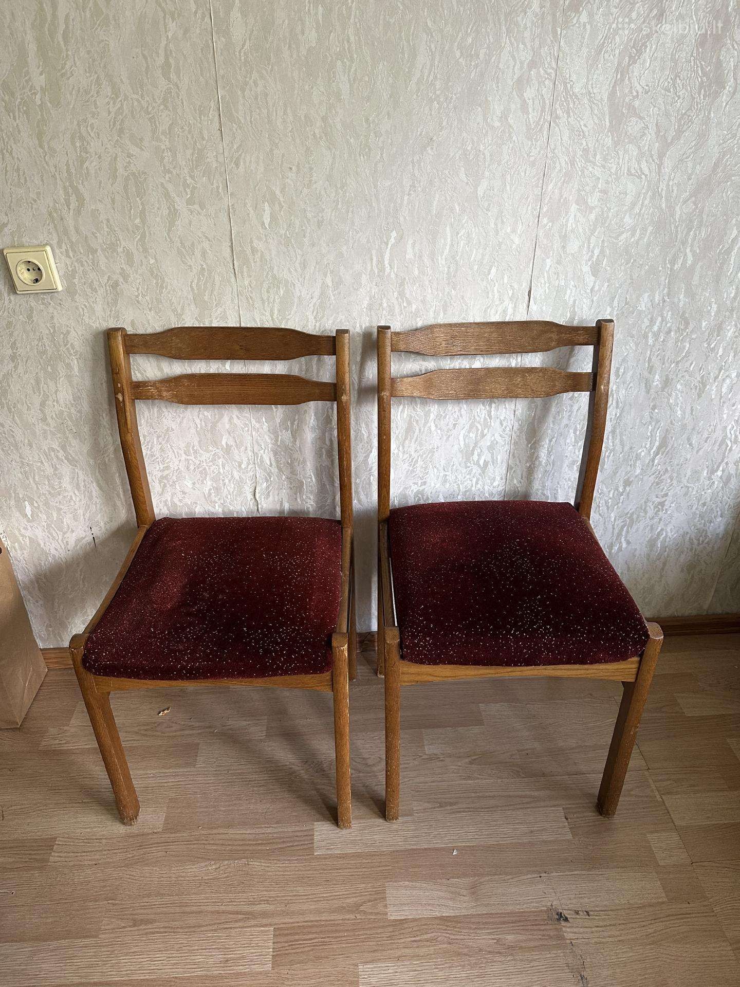 4 senovinės kėdės