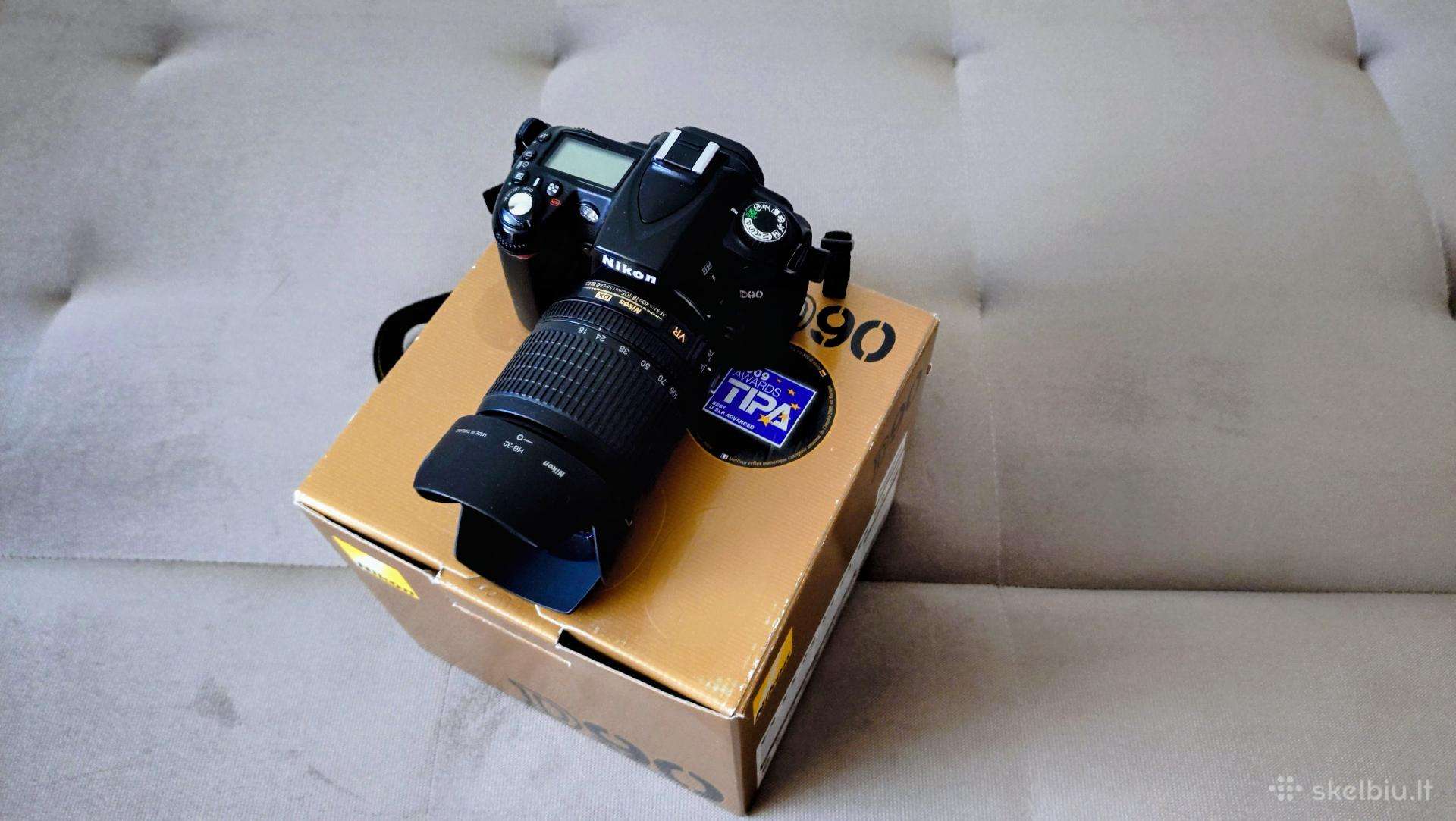 Nikon D90+nikkor 18-105 Vr/puiki būklė.