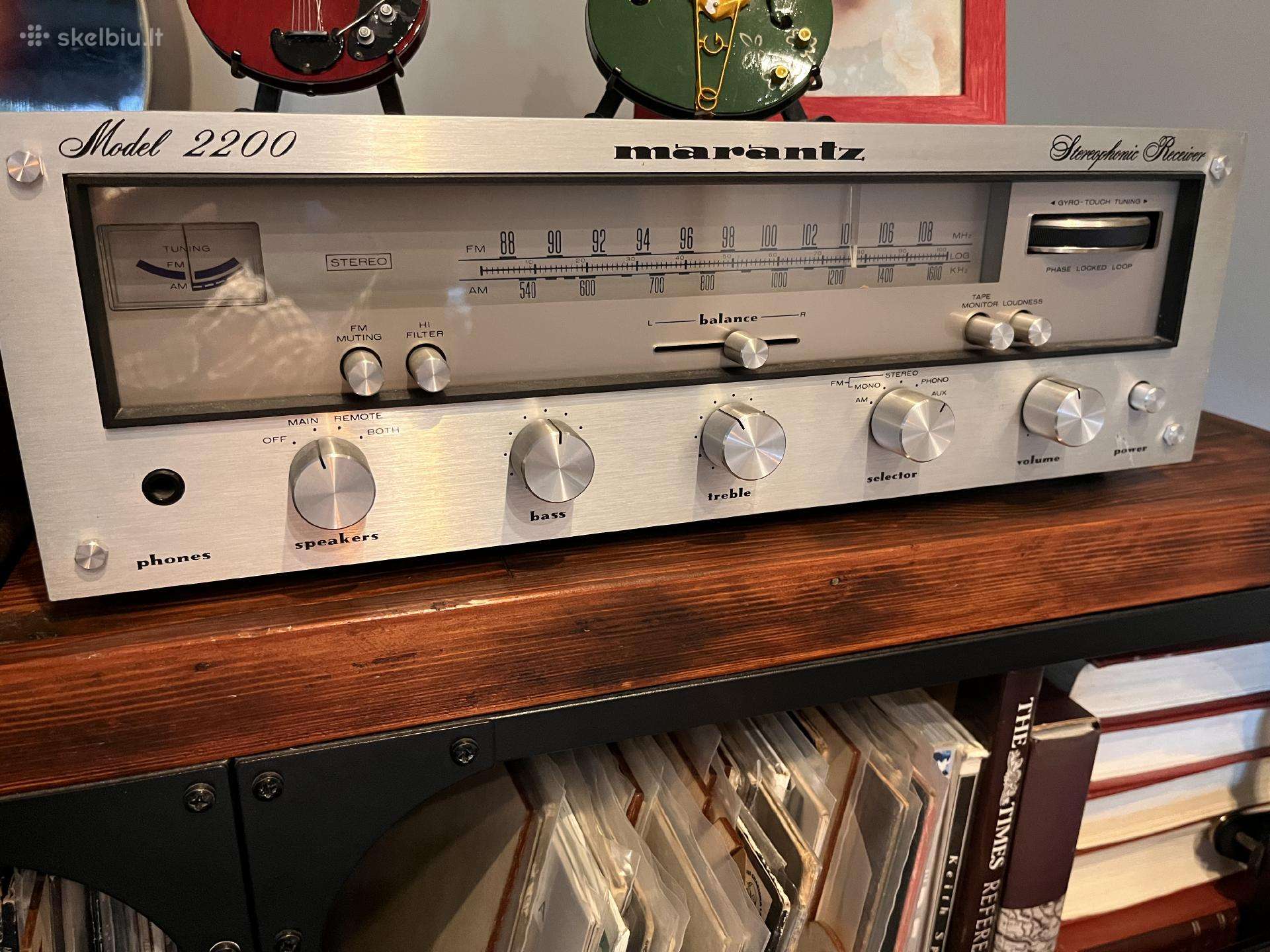 Marantz Model 2200 – vintage stereo receiver