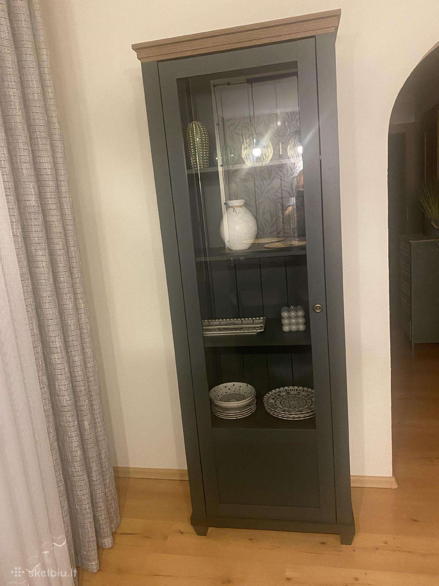 Svetainės baldai