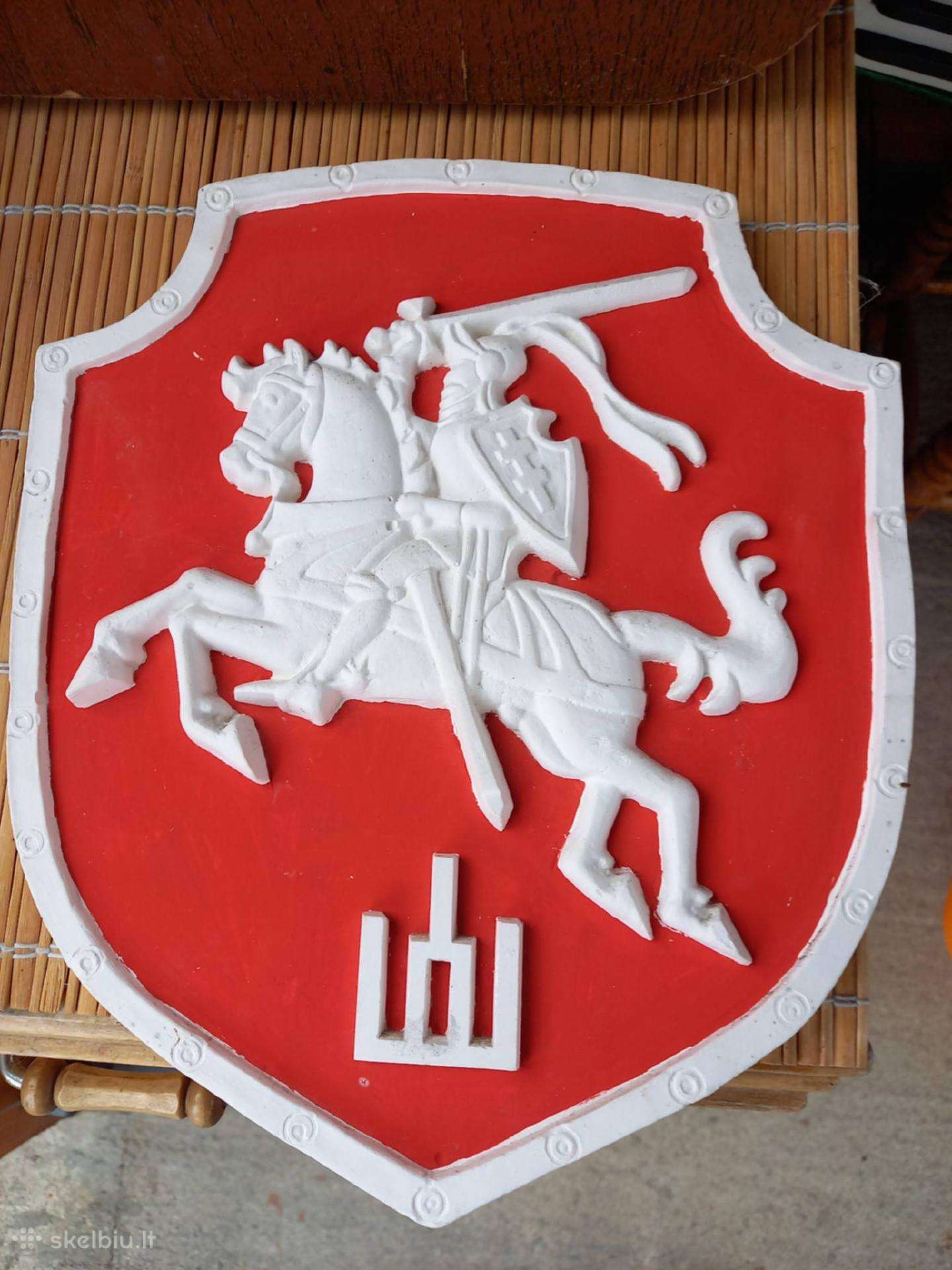 Senų laikų bareljefas Vytis