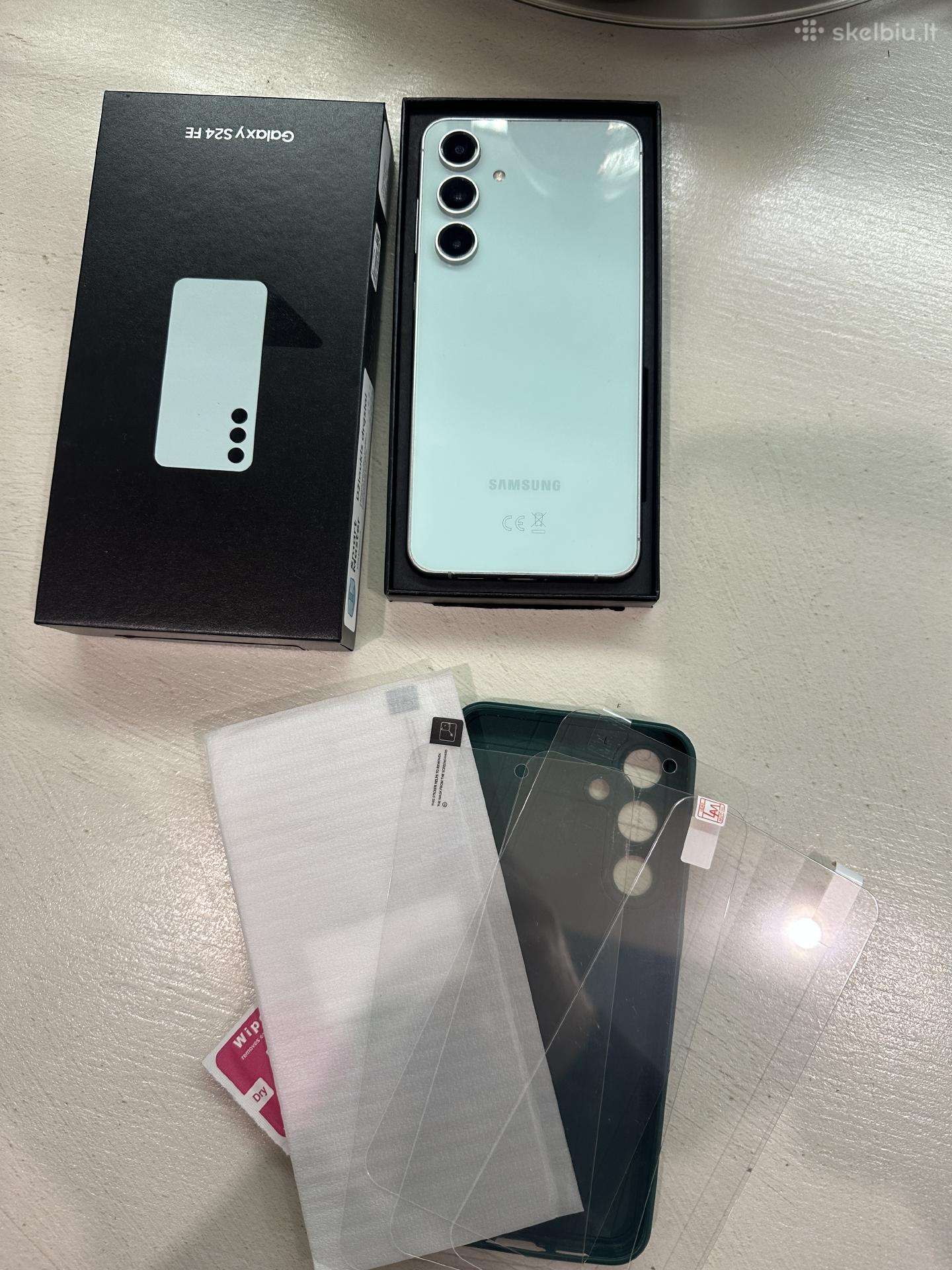 Samsung s24fe