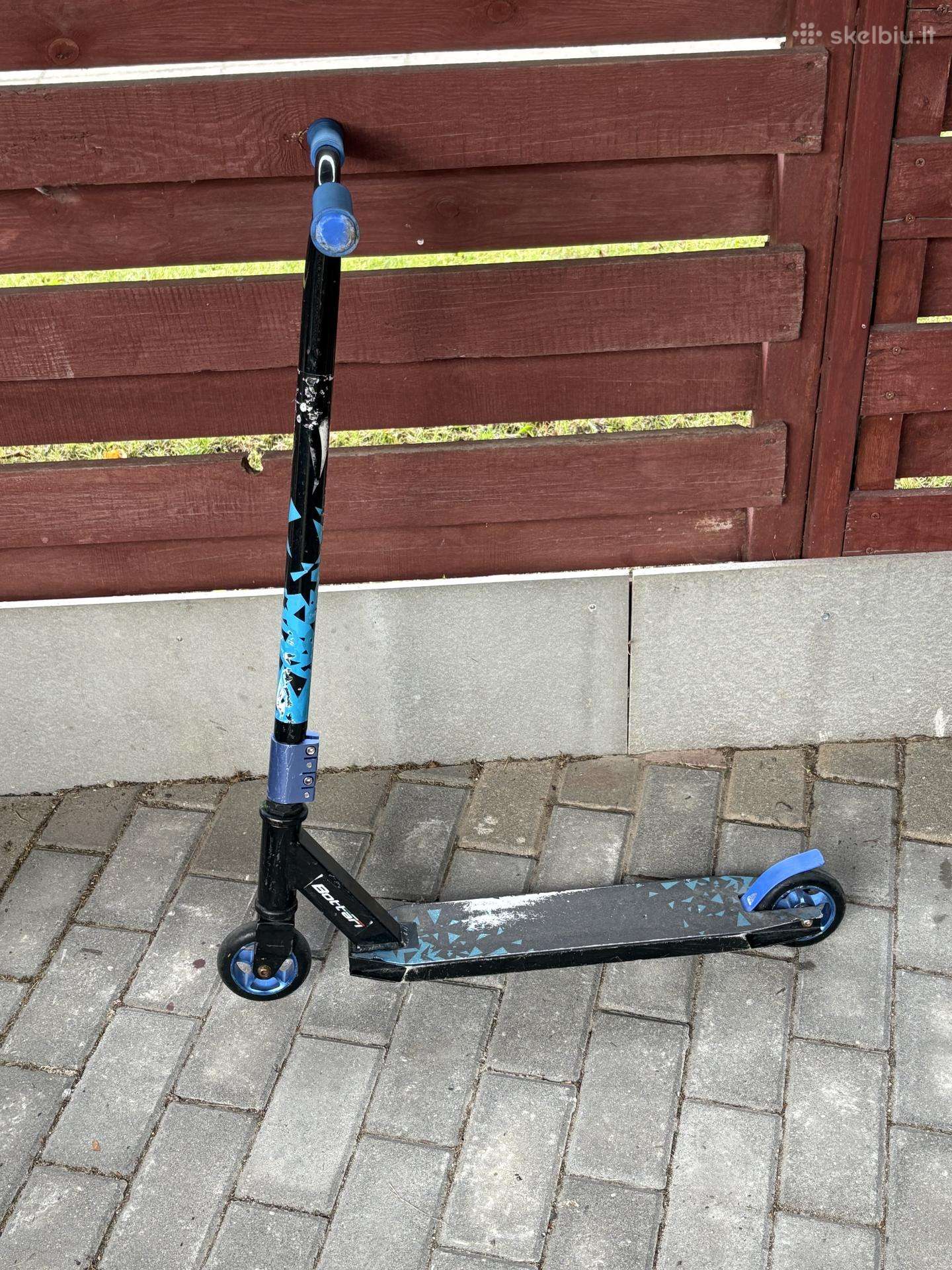 Triukinis paspirtukas Bottari