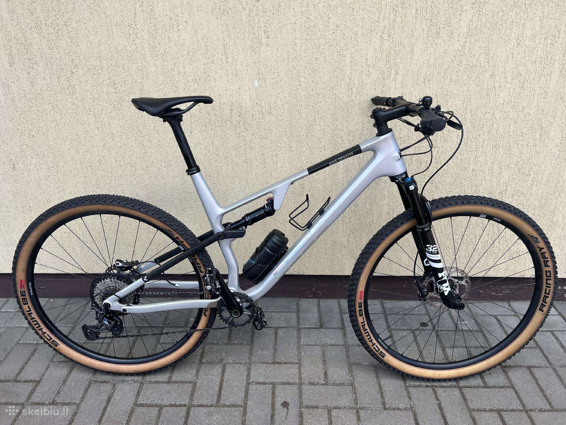 Cube ams zero99 , full carbon