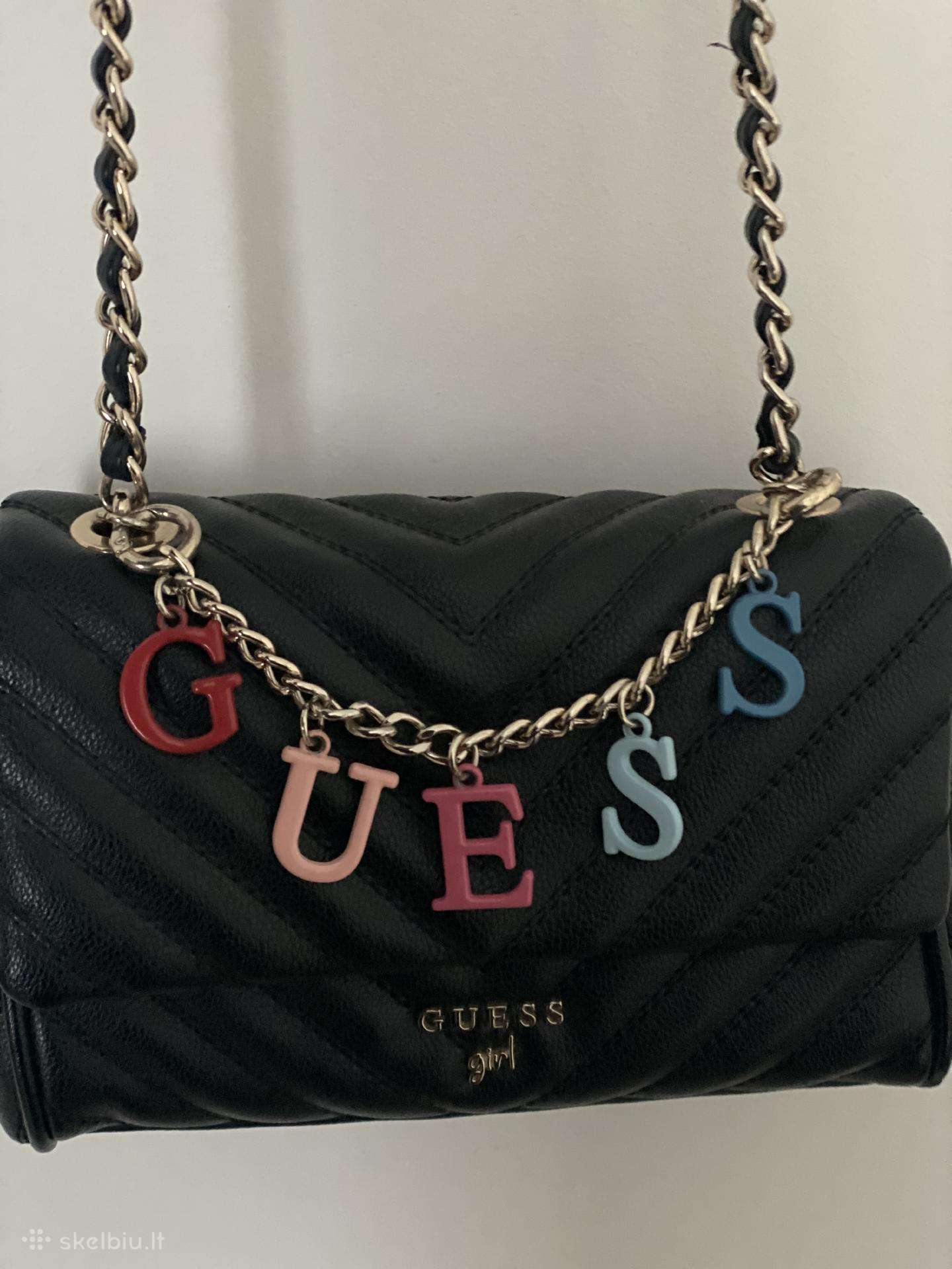 Guess juoda rankinė per petį