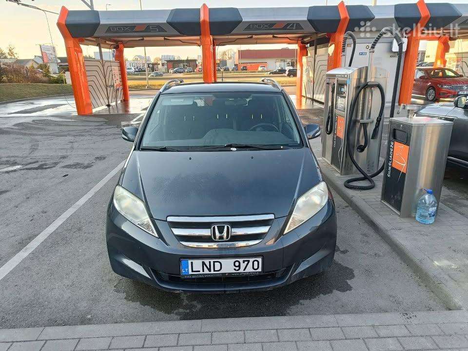 Honda frv benzinas dujos
