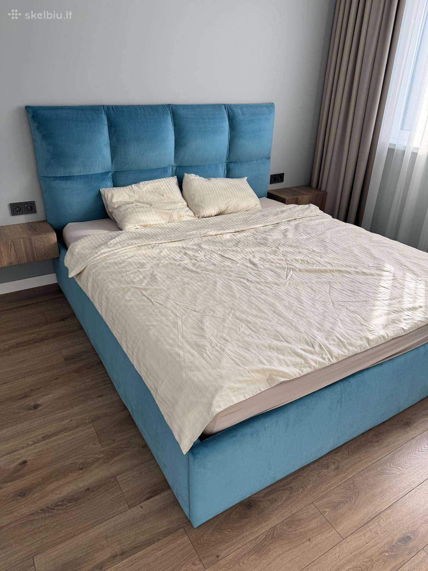 Dvigulė miegamojo lova 180x200