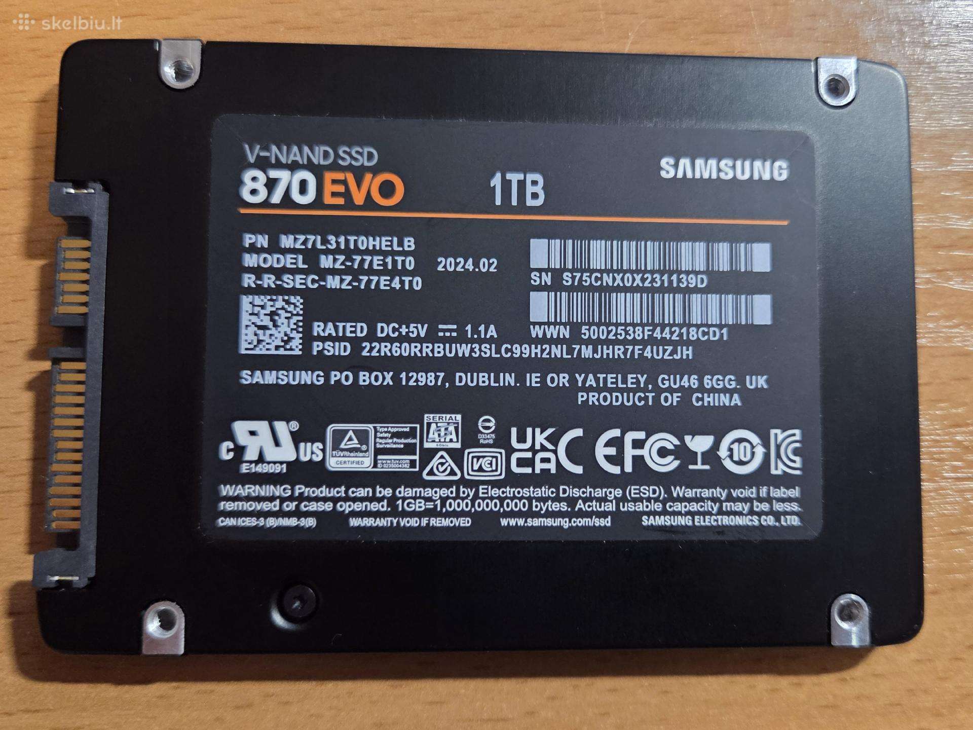 2.5" SSD diskai