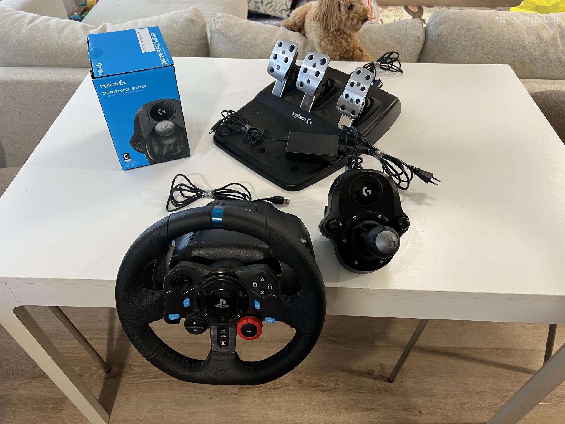 Logitech G29 + pedalai + Shifter