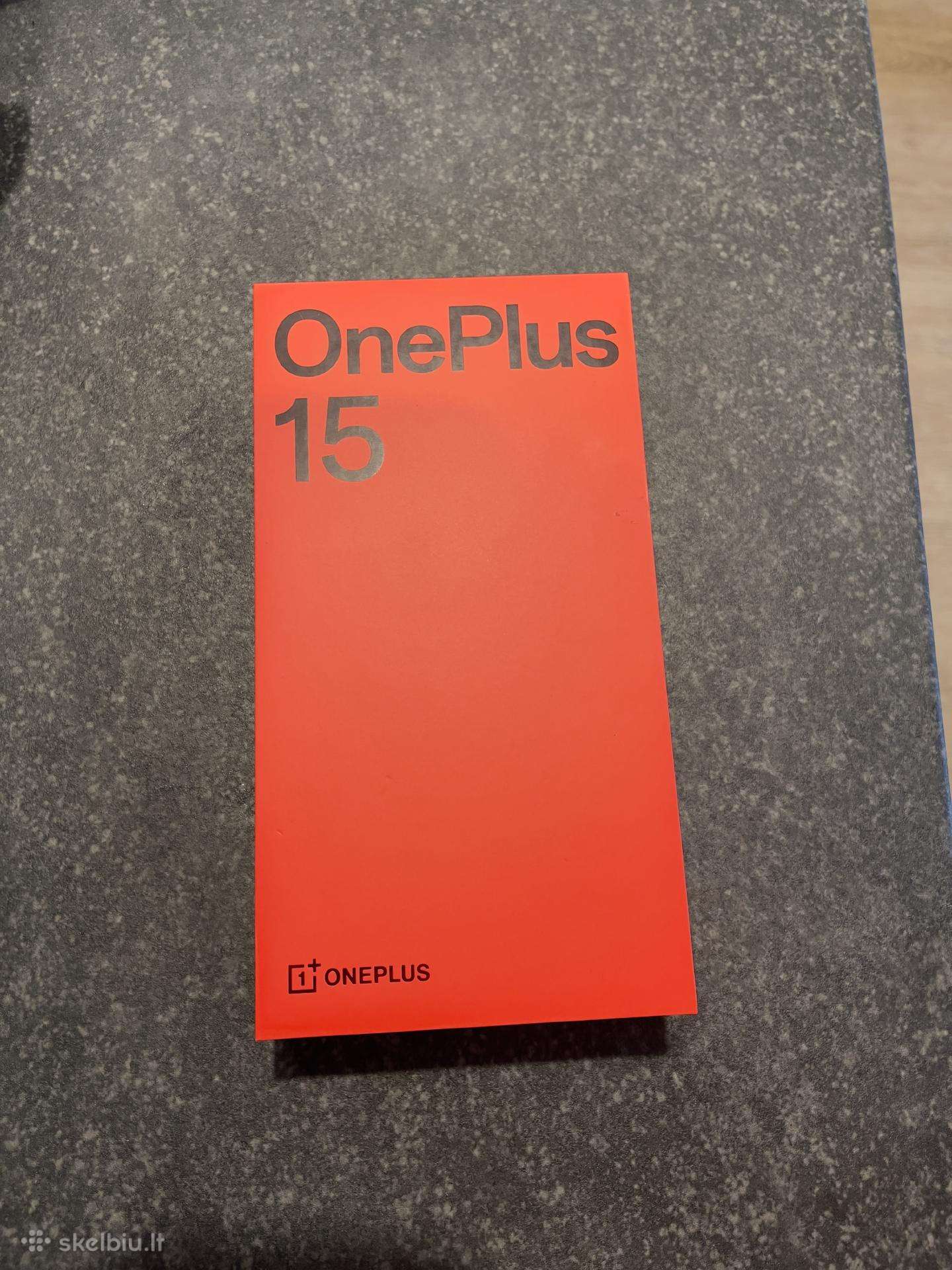 Oneplus 15 12gb RAM 256gb Rom Juodas
