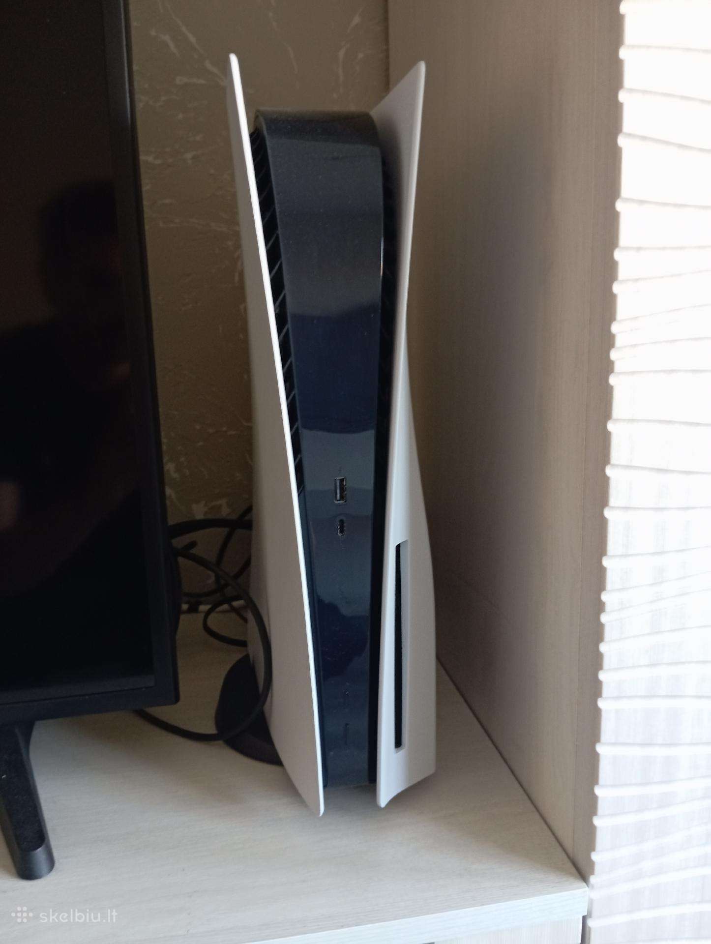 Parduodu naudota ps5 su dežia