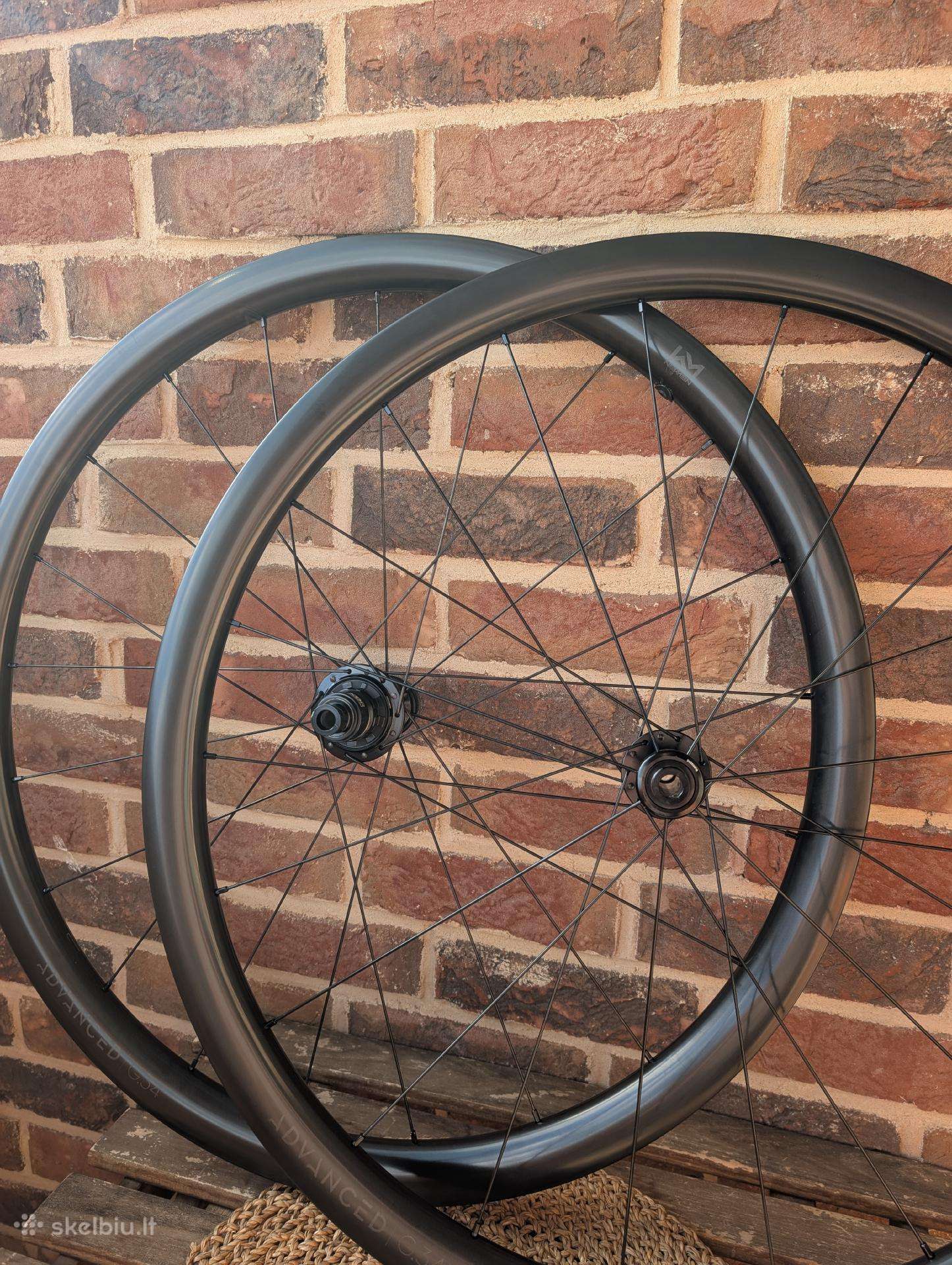 Newmen Advanced G34 carbon gravel ratai
