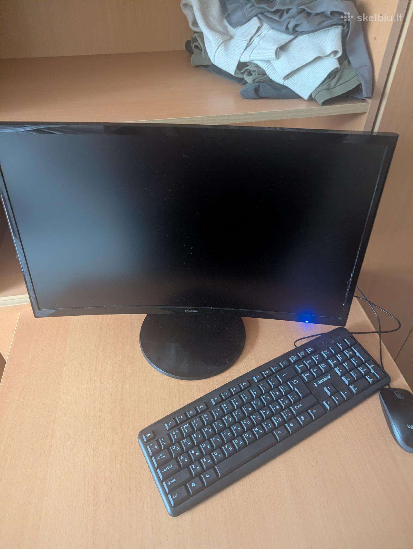 Lenktas monitorius Samsung Essential S3 24"
