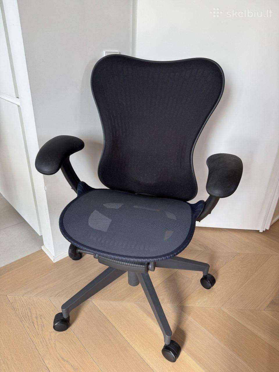 Herman Miller Mirra 2