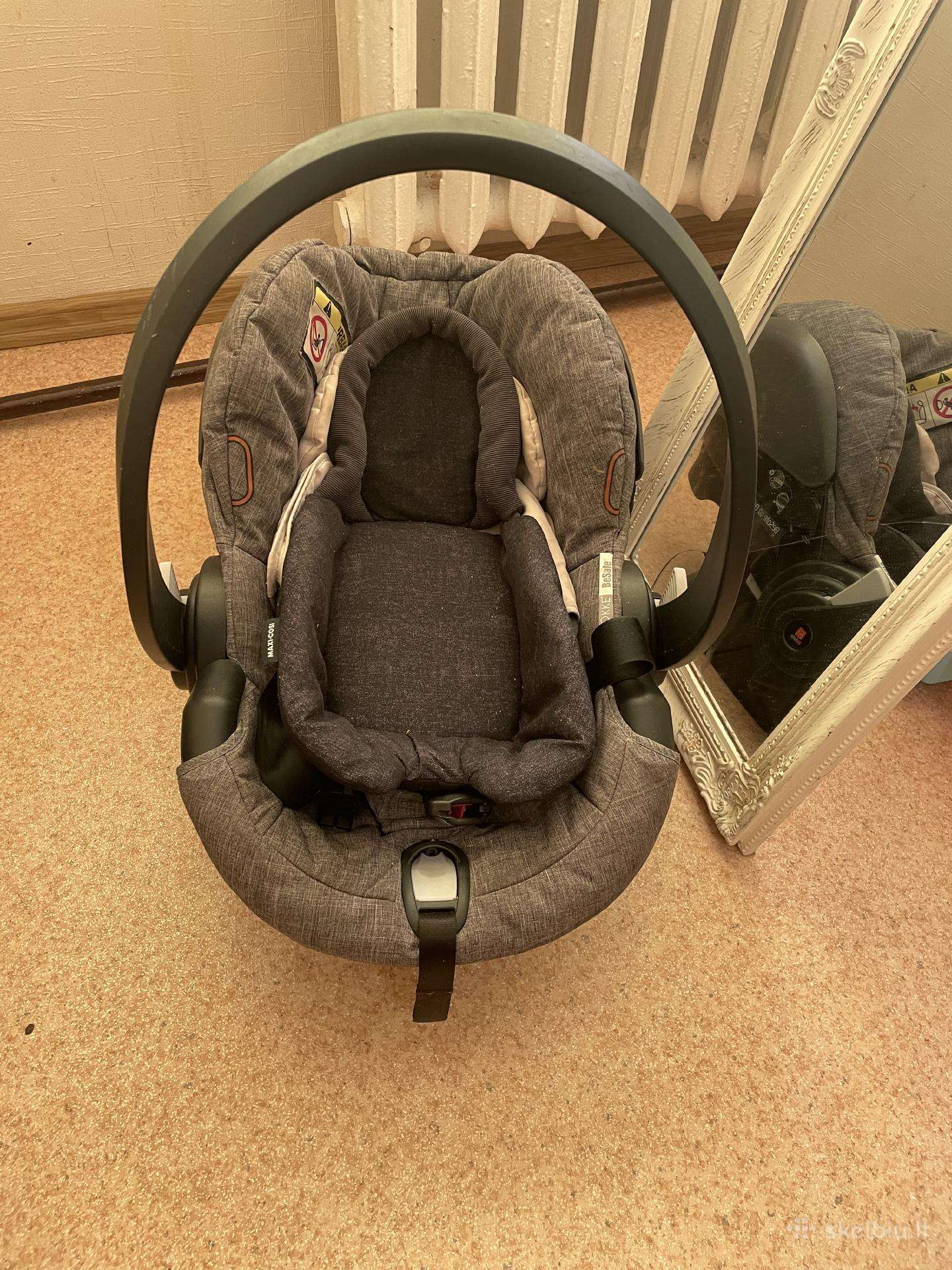 Automobilinė kėdutė Stokke su papildomu gultuku