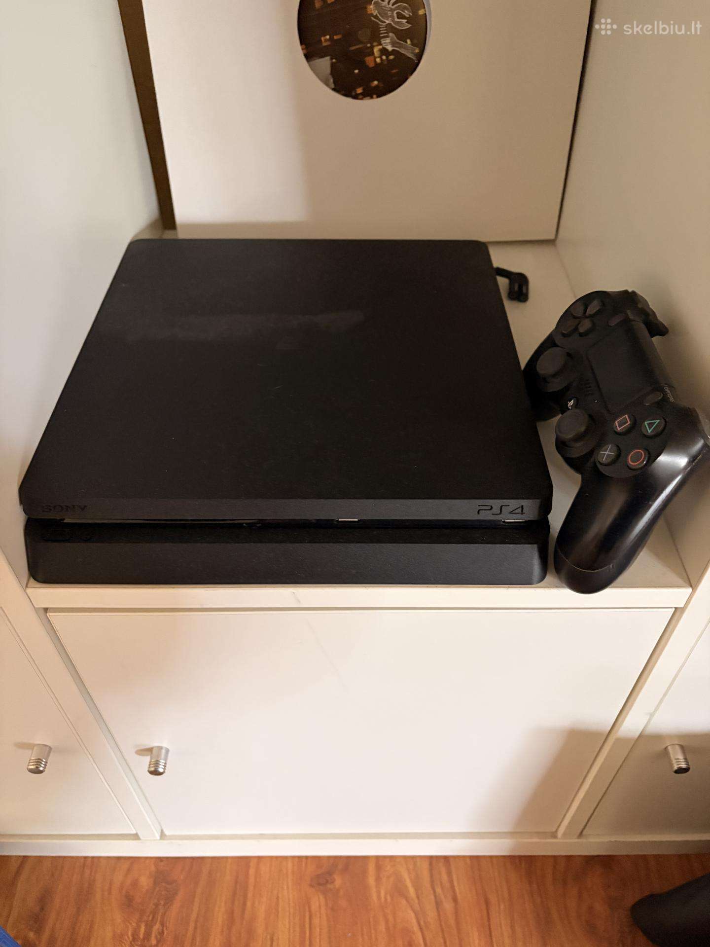 Playstation 4 slim 1tb jailbreaked