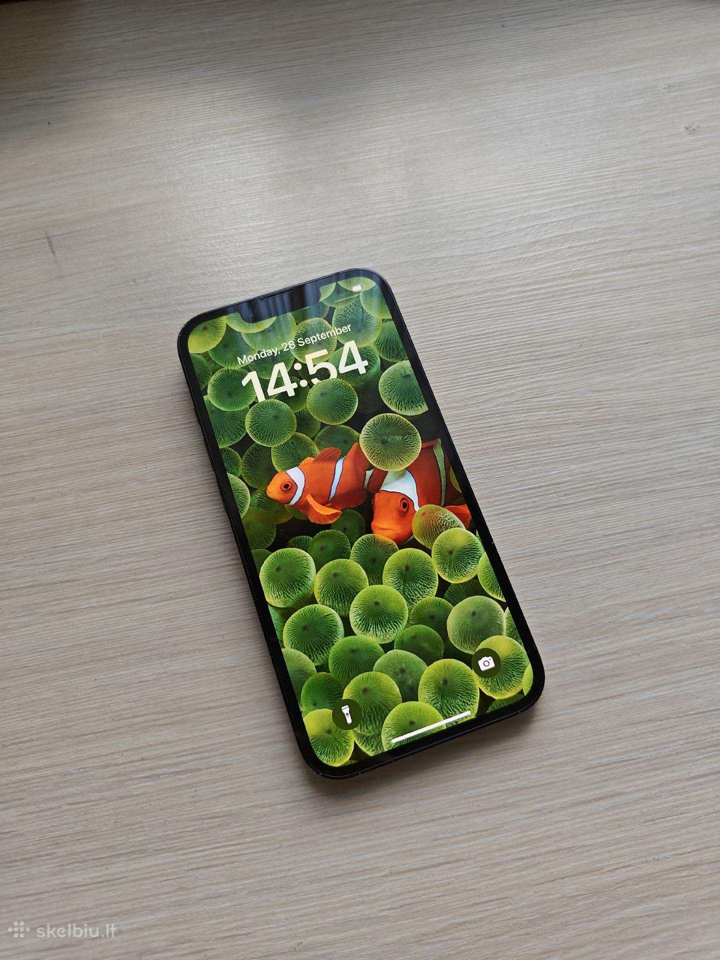 Apple iPhone 14