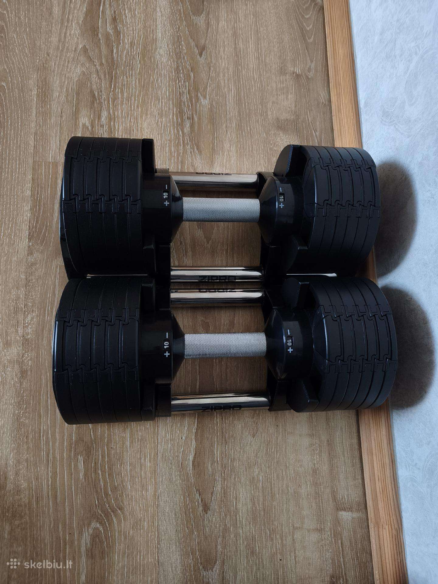 Parduodu savaite naudotus hantelius,po 24kg.