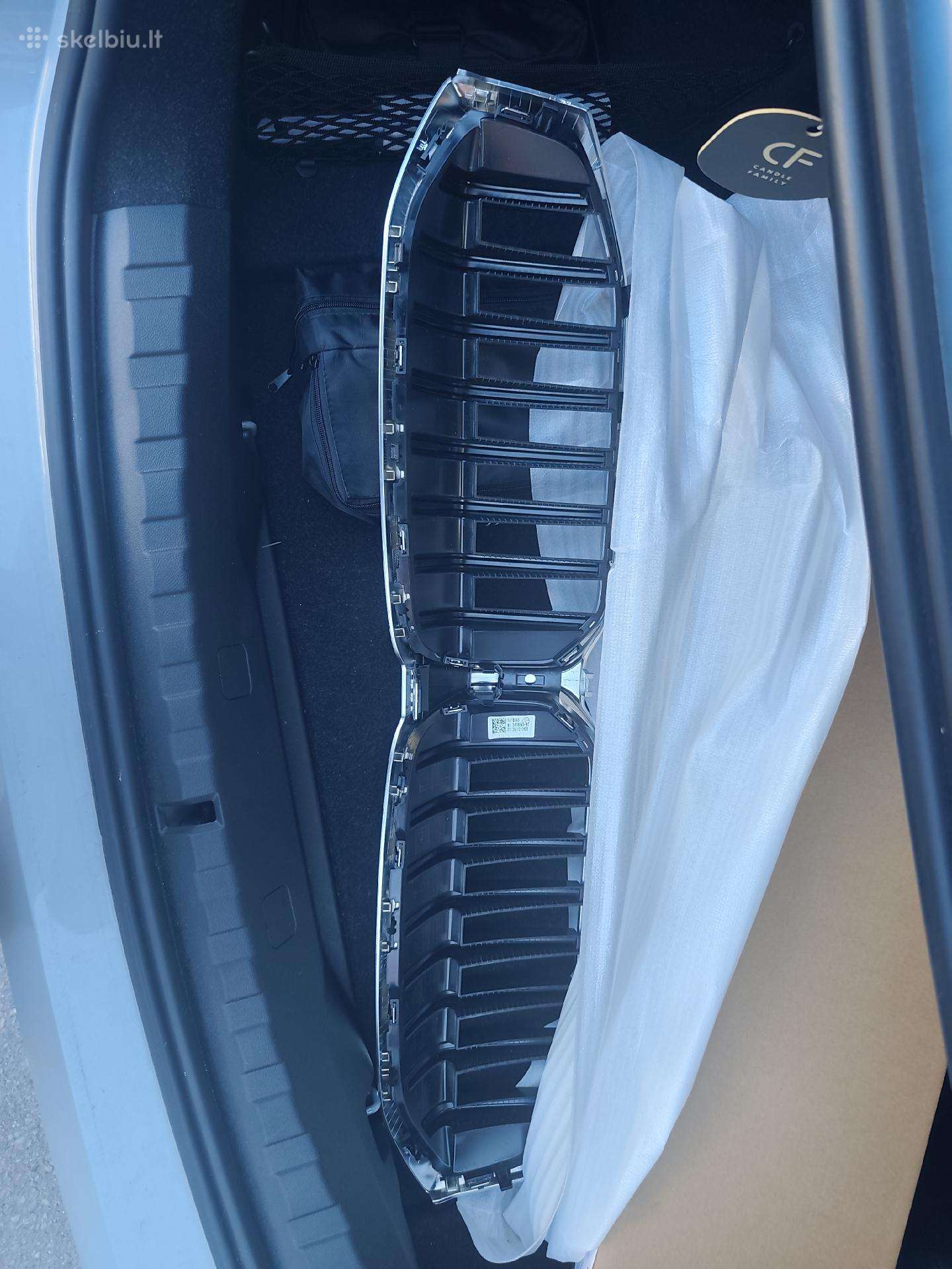 Bmw 3 serijos (G20 Lci II) radiatoriaus grotelės