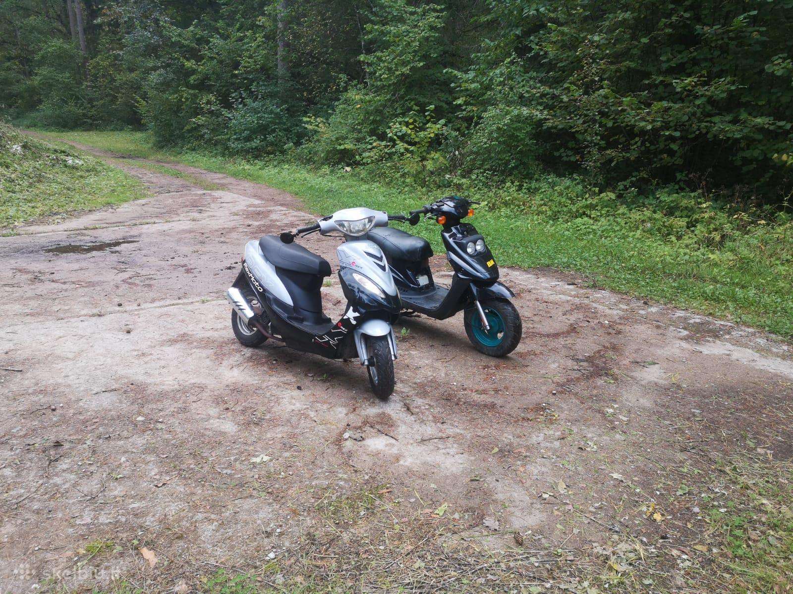 Motoroleriai